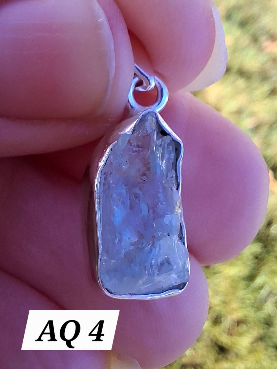 Aquamarine Pendant, 925 Silver, Crystal 🌈 (Ref: AQ4)