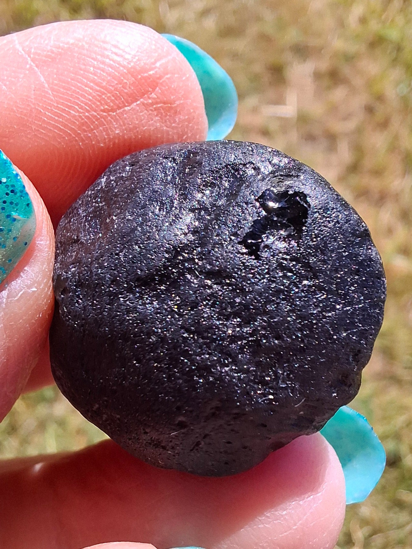 Philippinite (Rizalite), 9.24g, Tektite