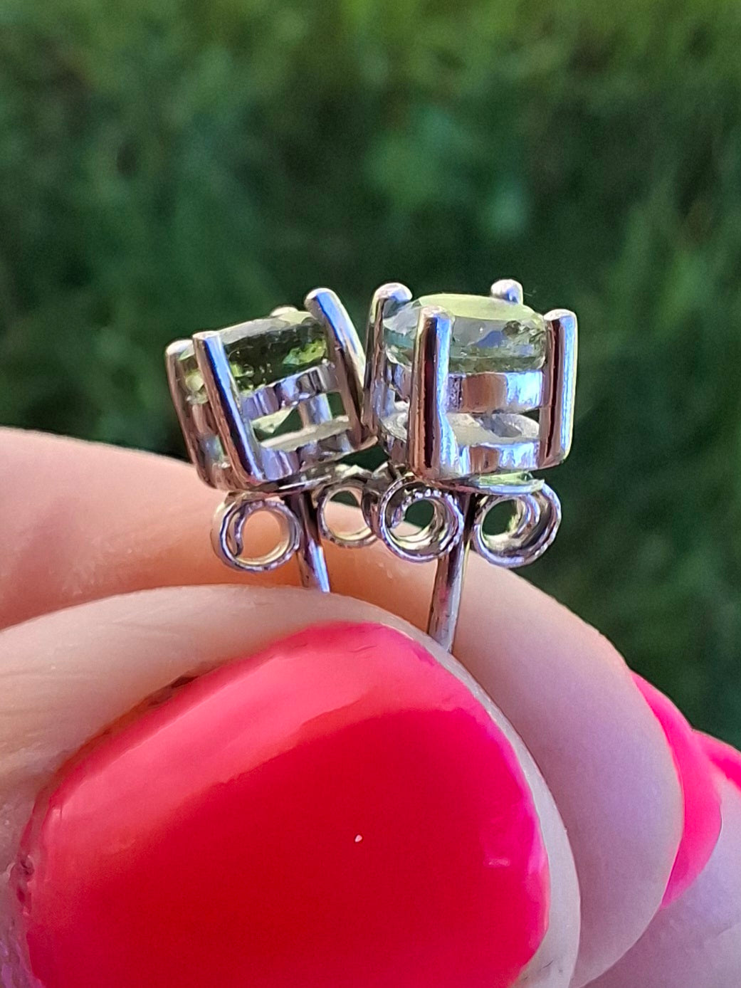 Moldavite (faceted) 5mm STUD EARRINGS, 925 Silver, Tektite (Ref: Pair51)