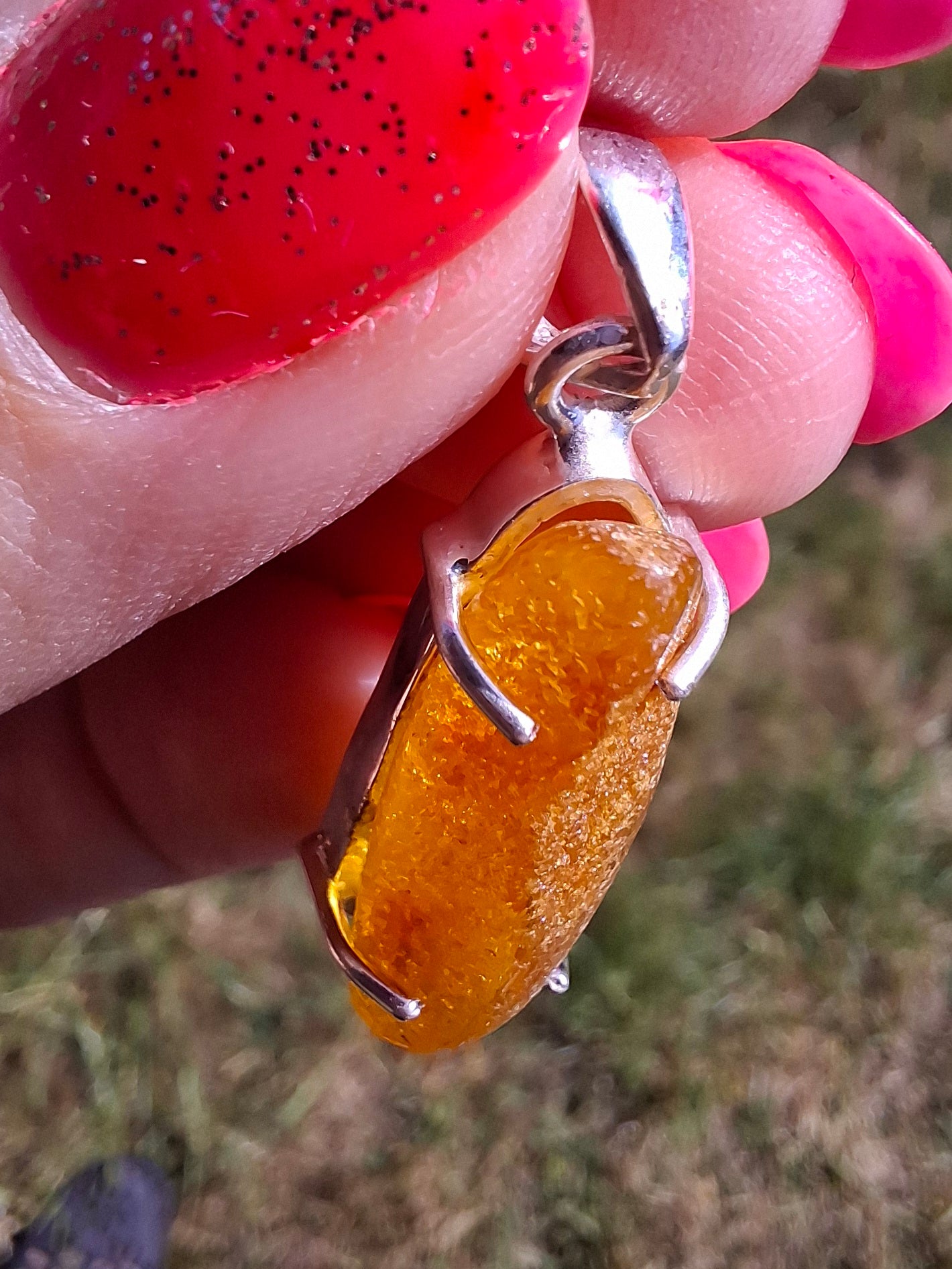 Baltic Amber Pendant, 925 Silver, Fossil (Ref: AP9)