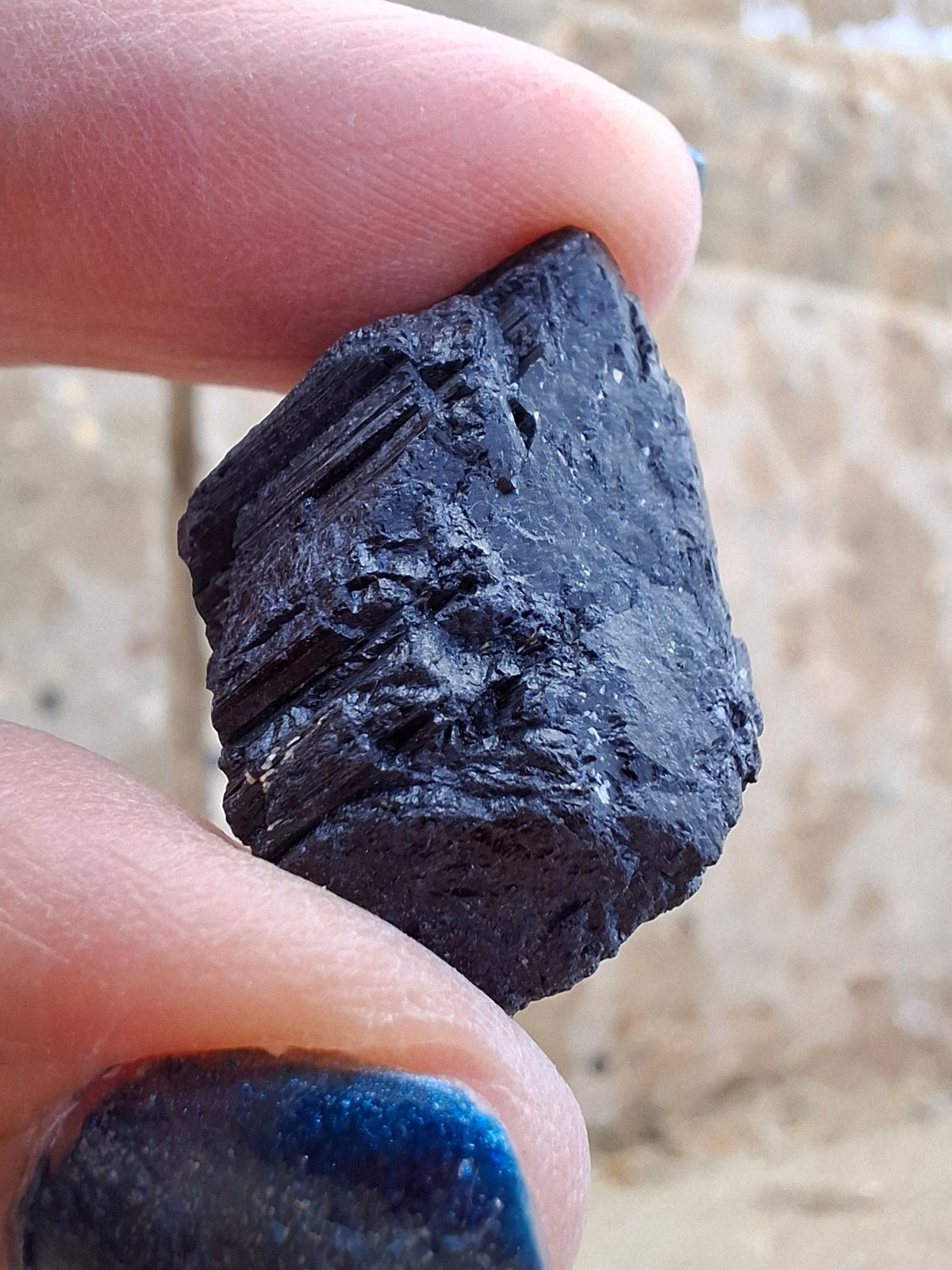 Black Tourmaline RAW, 8.86g, Crystal (Ref: RBT3)