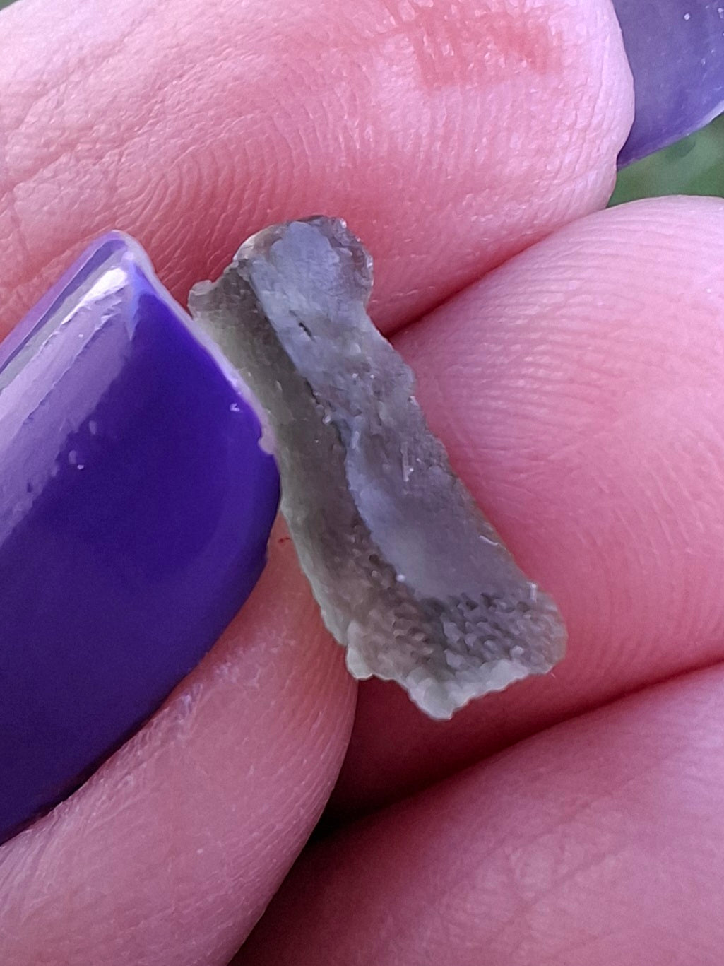 Moldavite Piece, 0.40g, Tektite (Ref: 1487)