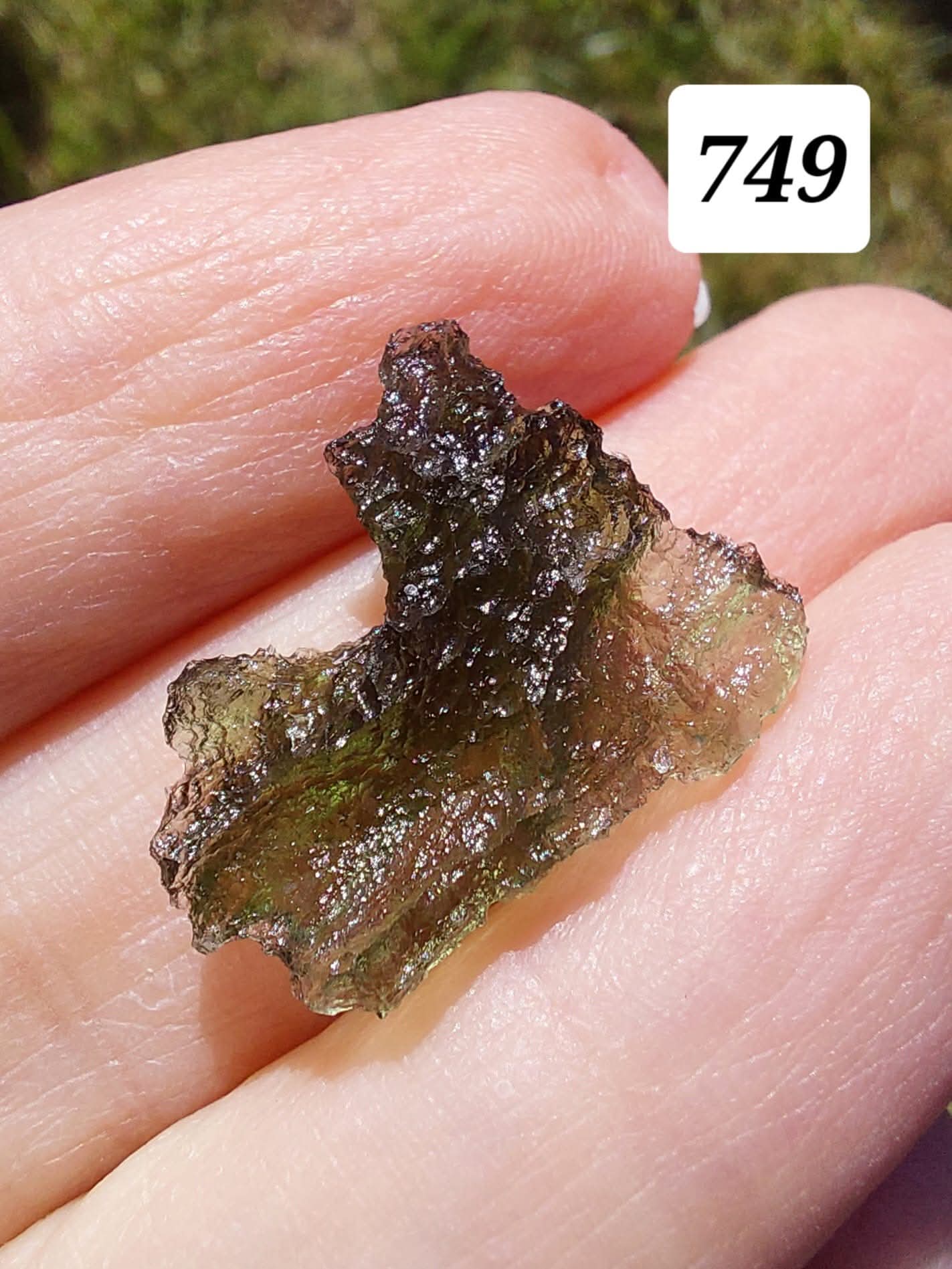 Moldavite Piece, BESEDNICE SKOLA, 1.55g, Tektite (Ref: 749)