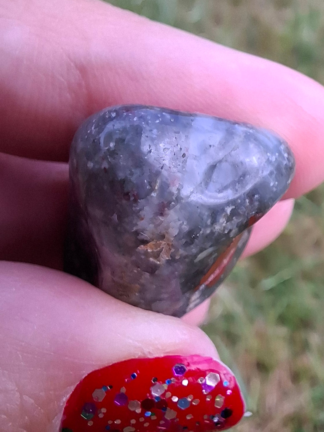 African Blood Stone, Tumble Stone, Crystal (Ref: T173)