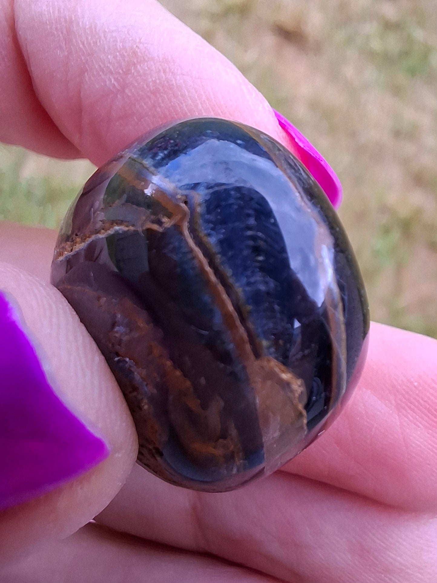 Blue Tigers Eye, Tumble Stone, Crystal (Ref: T24)
