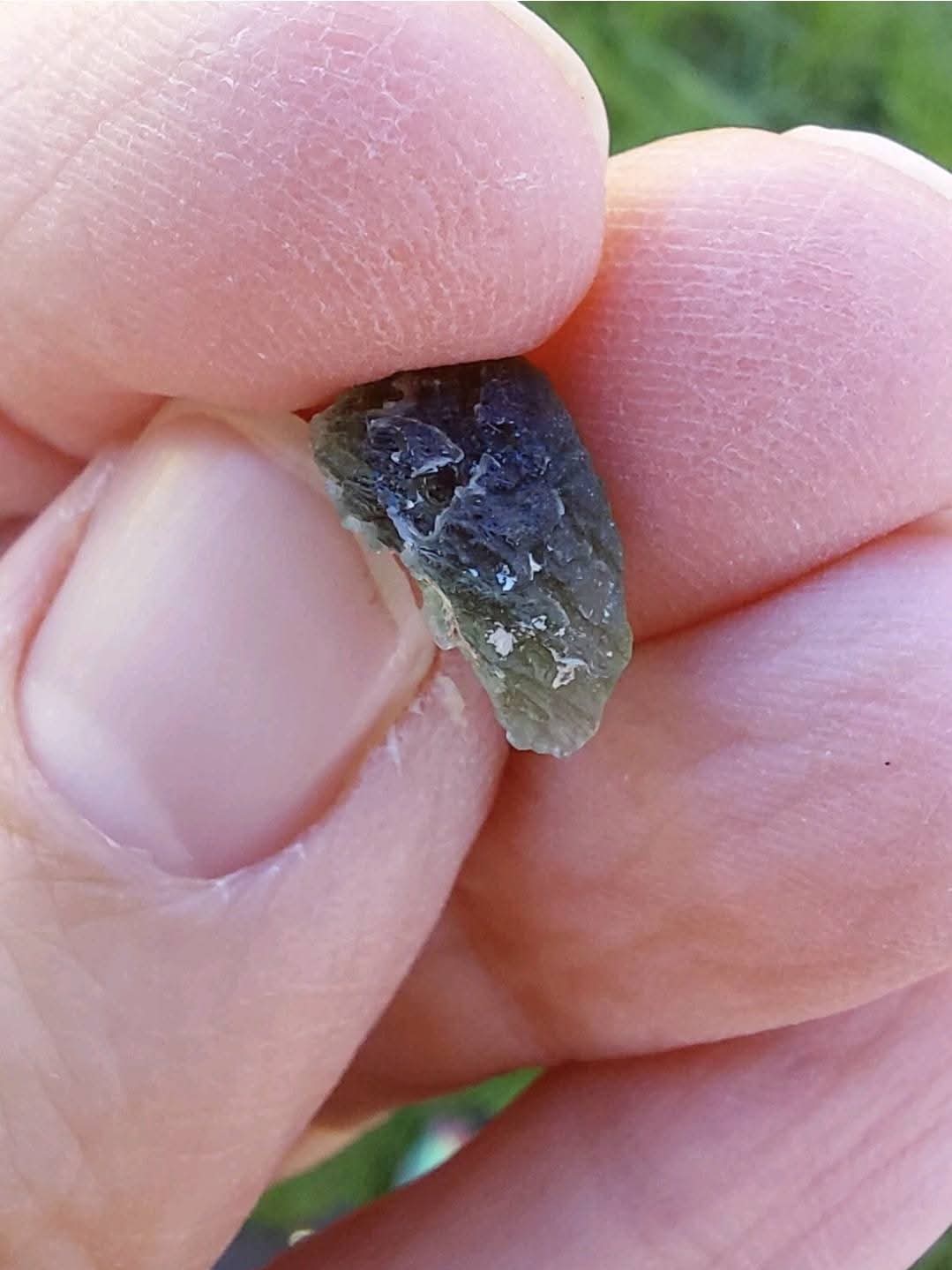 Moldavite Piece, 0.62g, Tektite (Ref: 955)