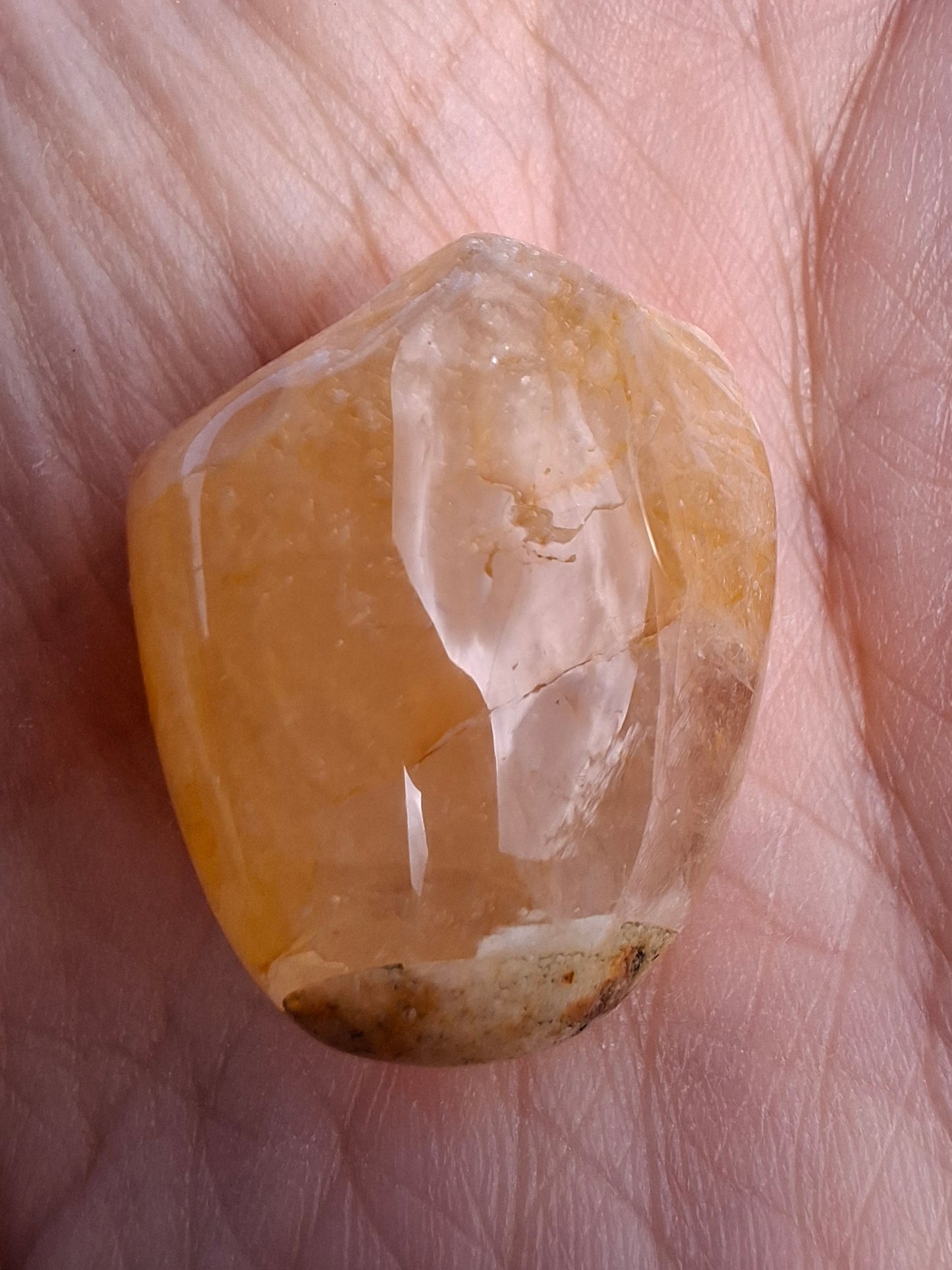 Golden Healer, Tumble Stone, Crystal (Ref: T194)
