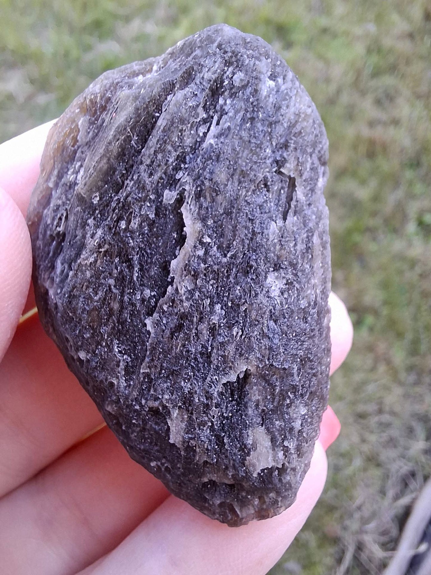 Moldavite Piece, NESMEN HURKA,  26.87g, Tektite (Ref: 1170)