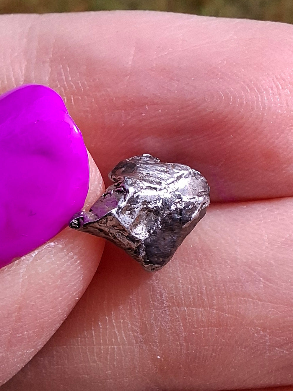 Campo del Cielo, 0.91g, Nickel Iron Meteorite (Ref: C1)
