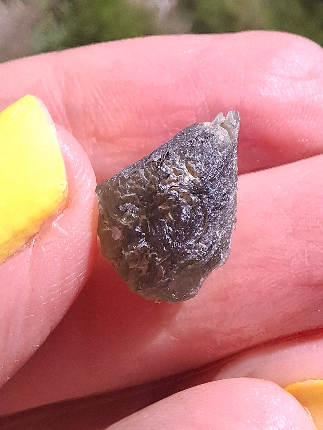 Moldavite Piece, 2.09g, Tektite (Ref: 1510)
