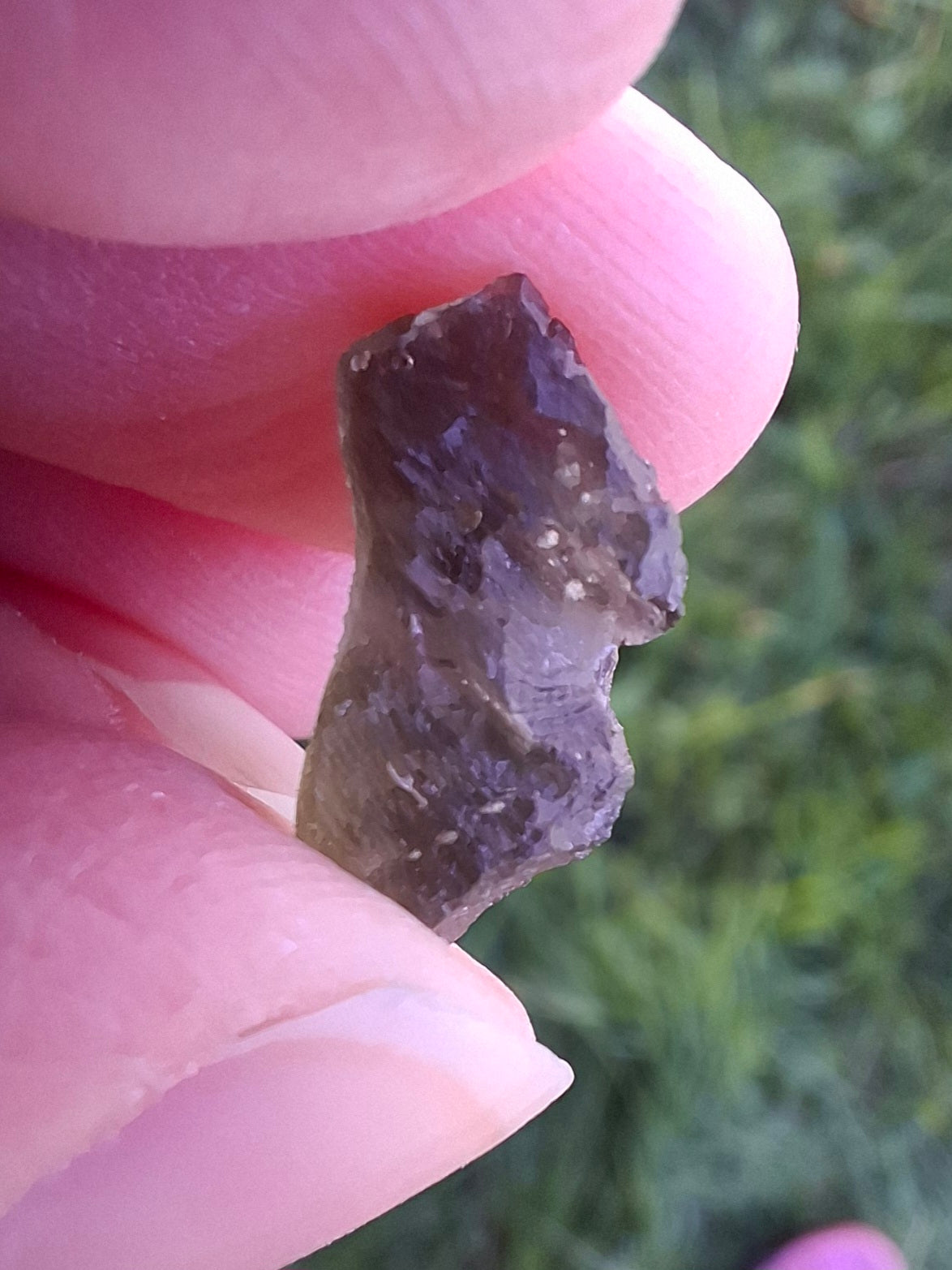 DRILLED, Moldavite Piece, 0.96g, Tektite (Ref: D27)