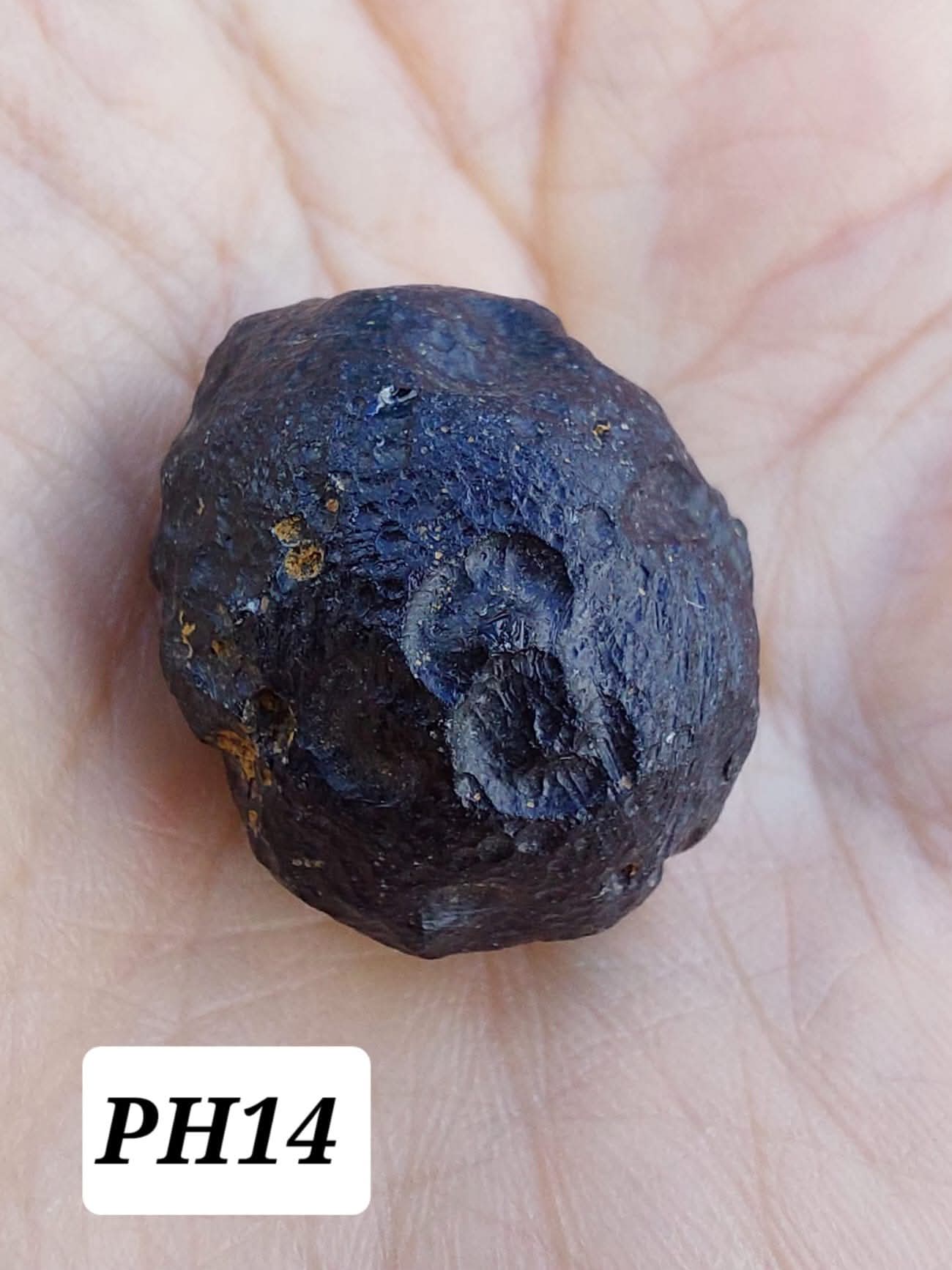 Philippinite (Rizalite), 10.64g, Tektite