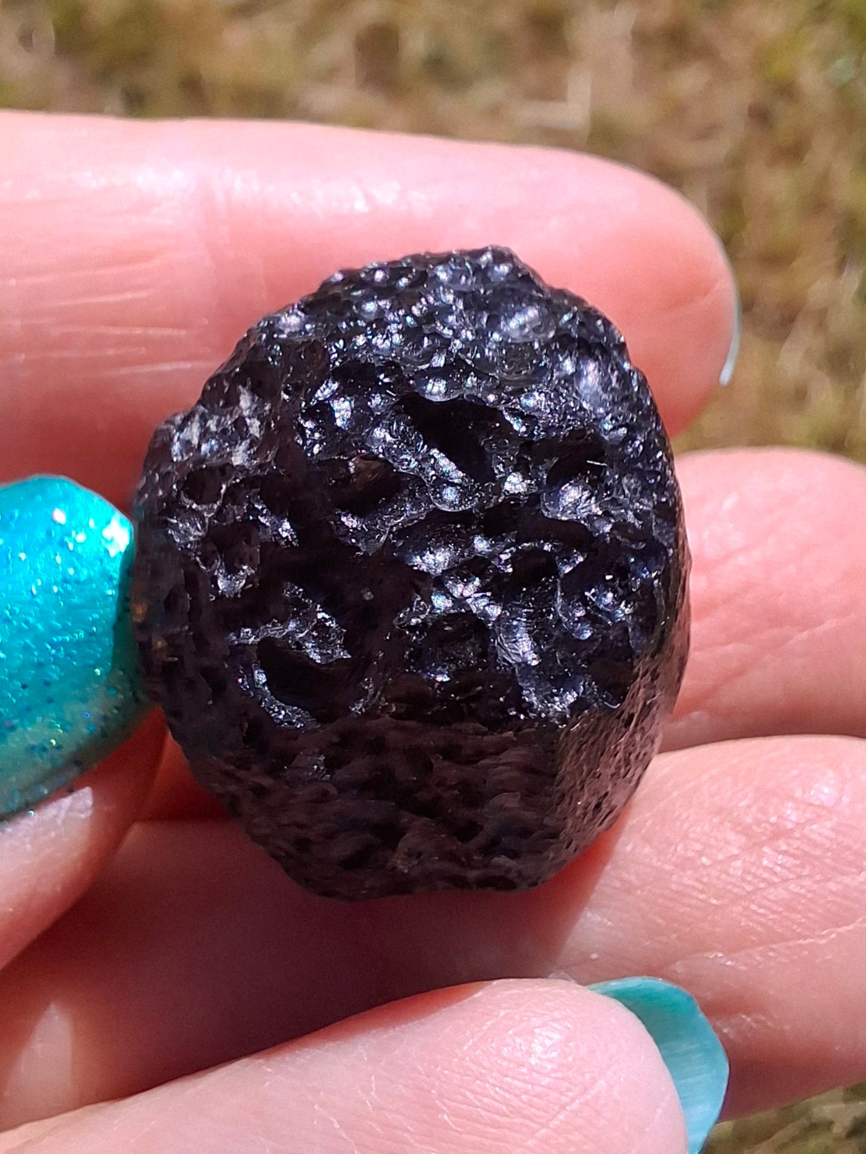 Guang Dong (Chinese), 12.96g, Tektite