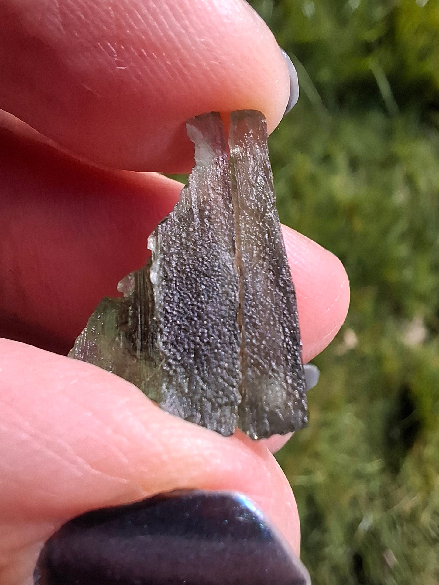 Moldavite Piece, 1.94g, Tektite (Ref: 1390)