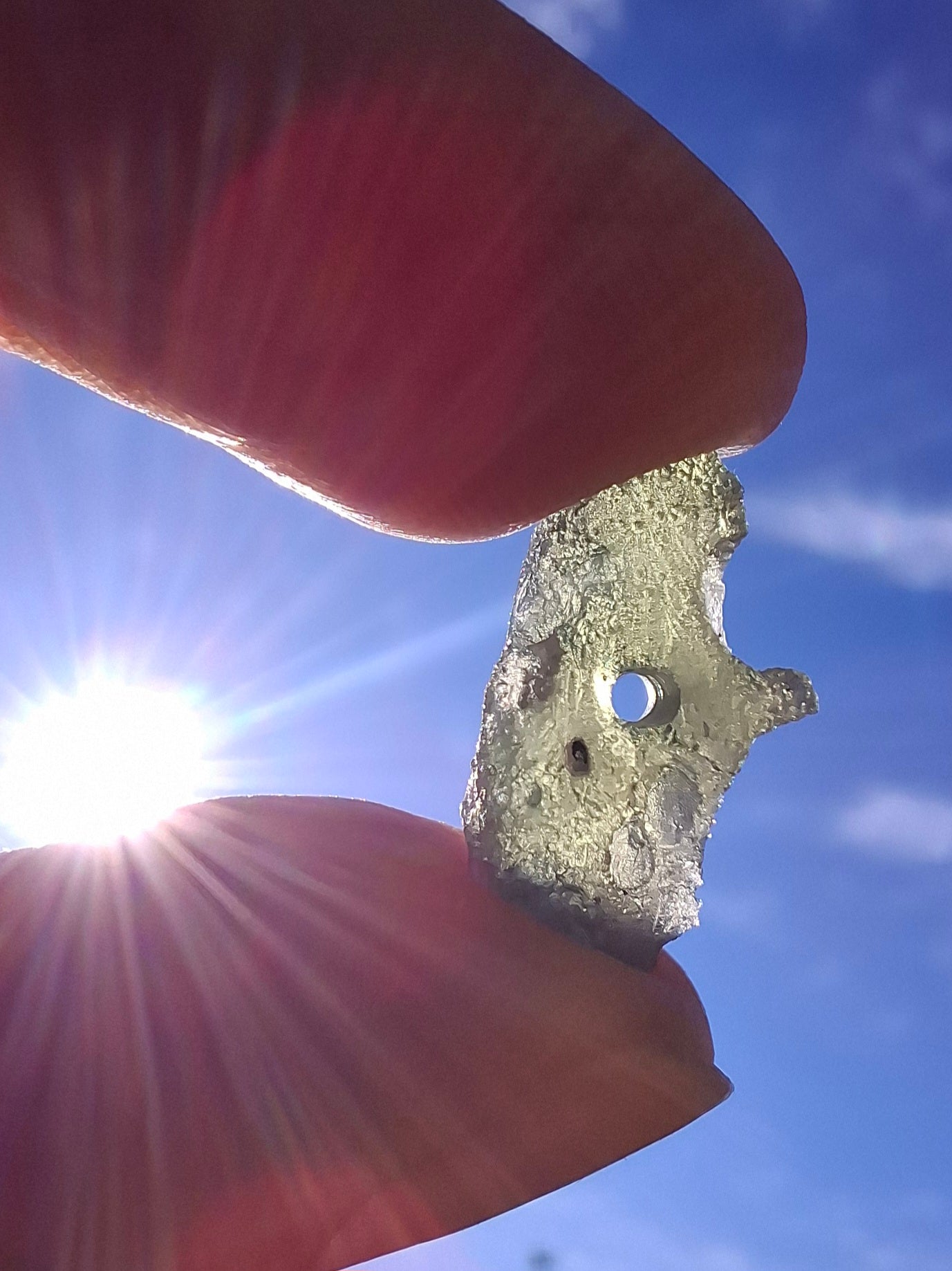 DRILLED, Moldavite Piece, 1.07g, Tektite (Ref: D17)