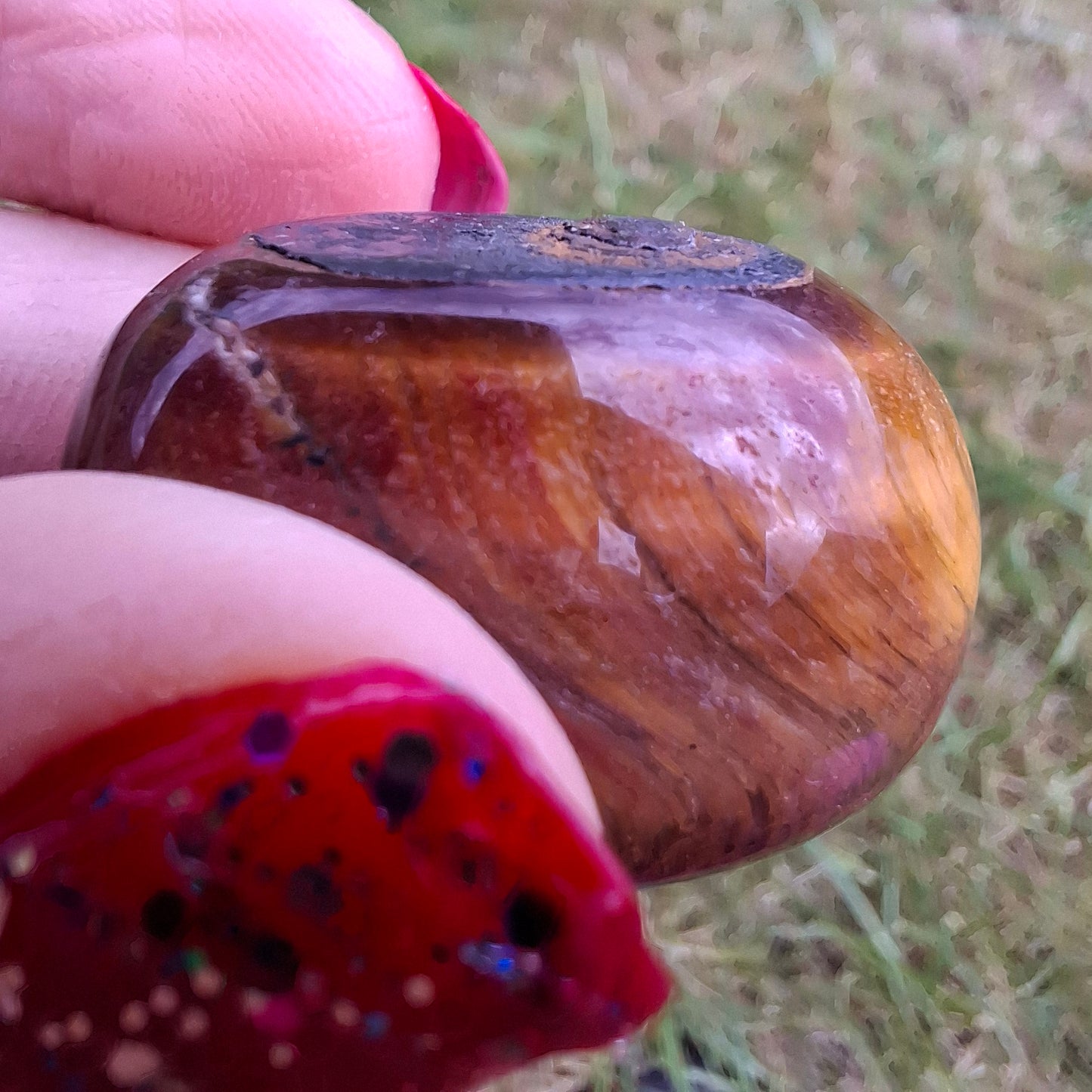 Tigers Eye, Tumble Stone, Crystal (Ref: T136)