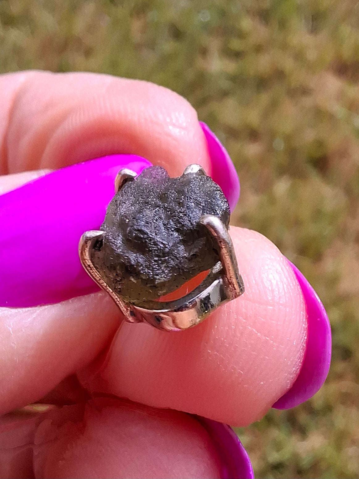 Moldavite Claw Pendant, 925 Silver, Tektite (Ref: P19)
