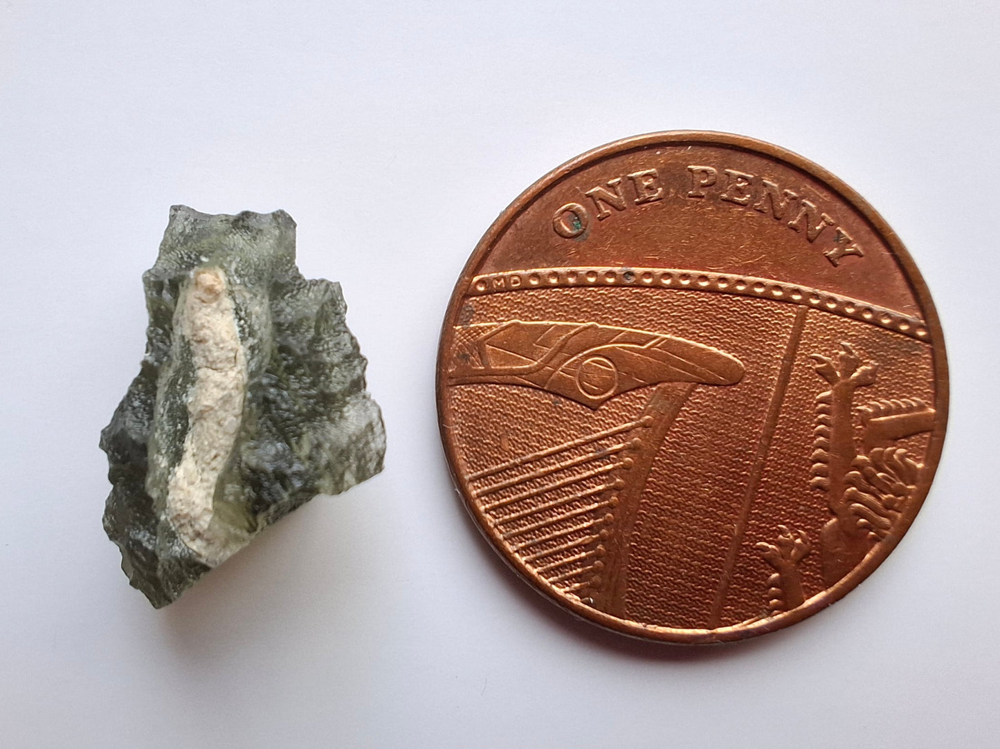 Moldavite Piece, 0.90g, Tektite (Ref: 1412)