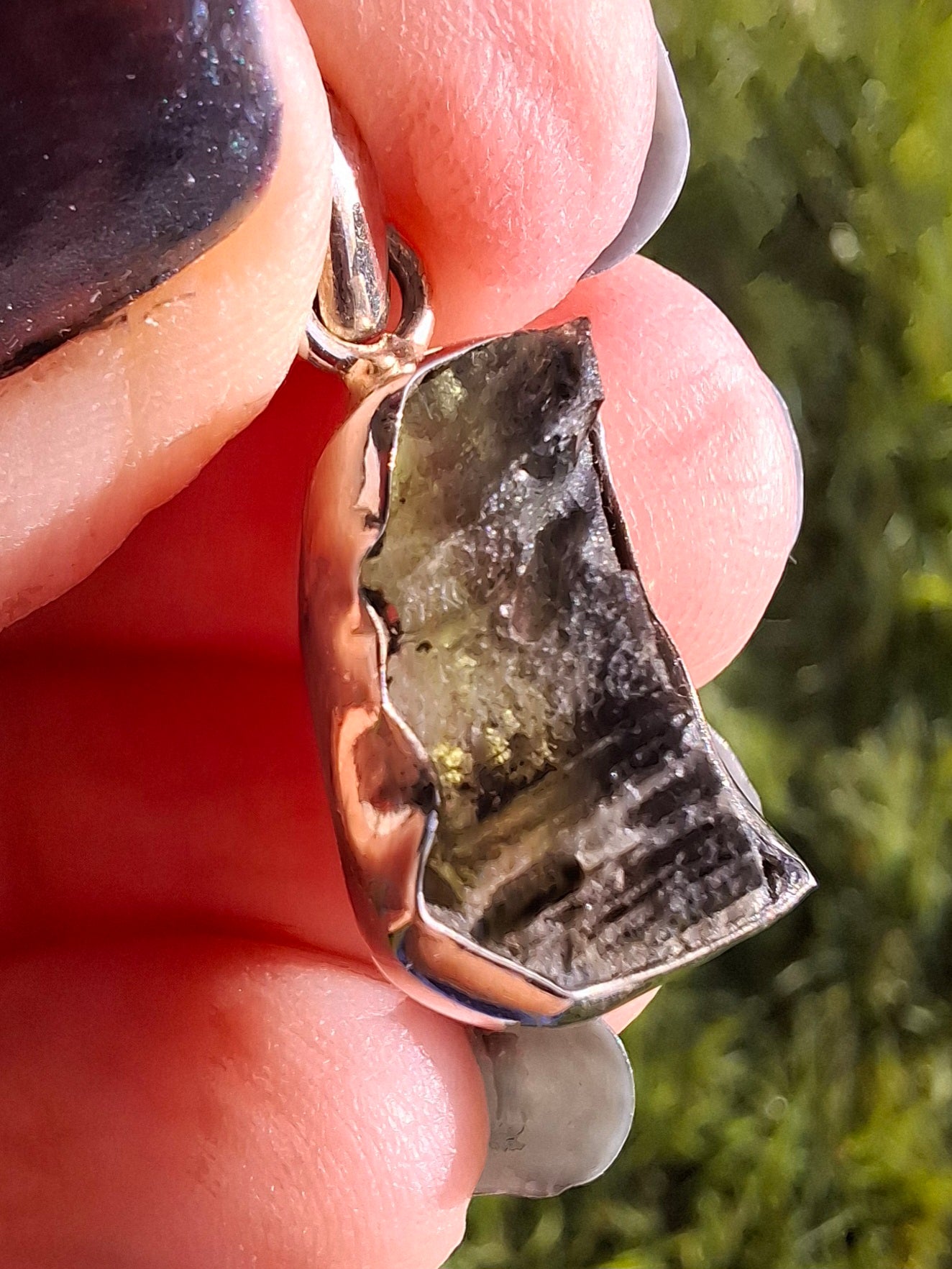 Moldavite Pendant, 925 silver, Tektite (Ref: P3)