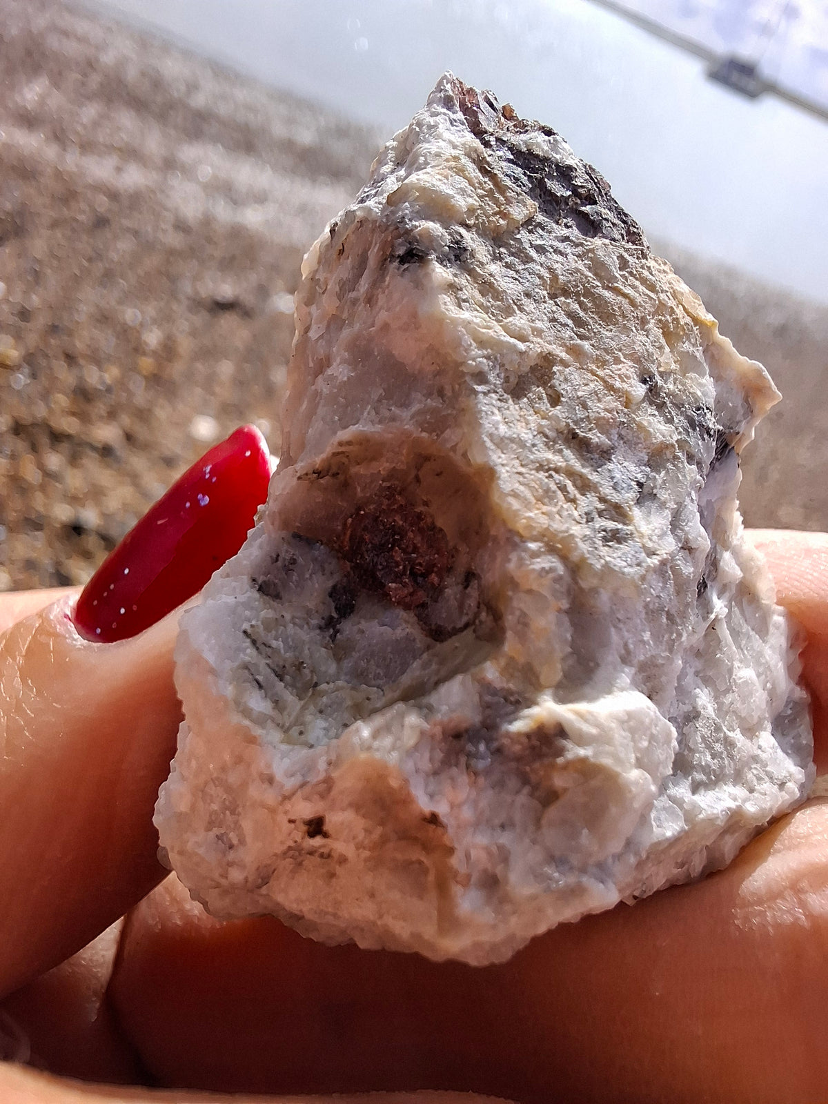 (Dig your own) Garnet in Matrix, Crystal (Ref: RG2)