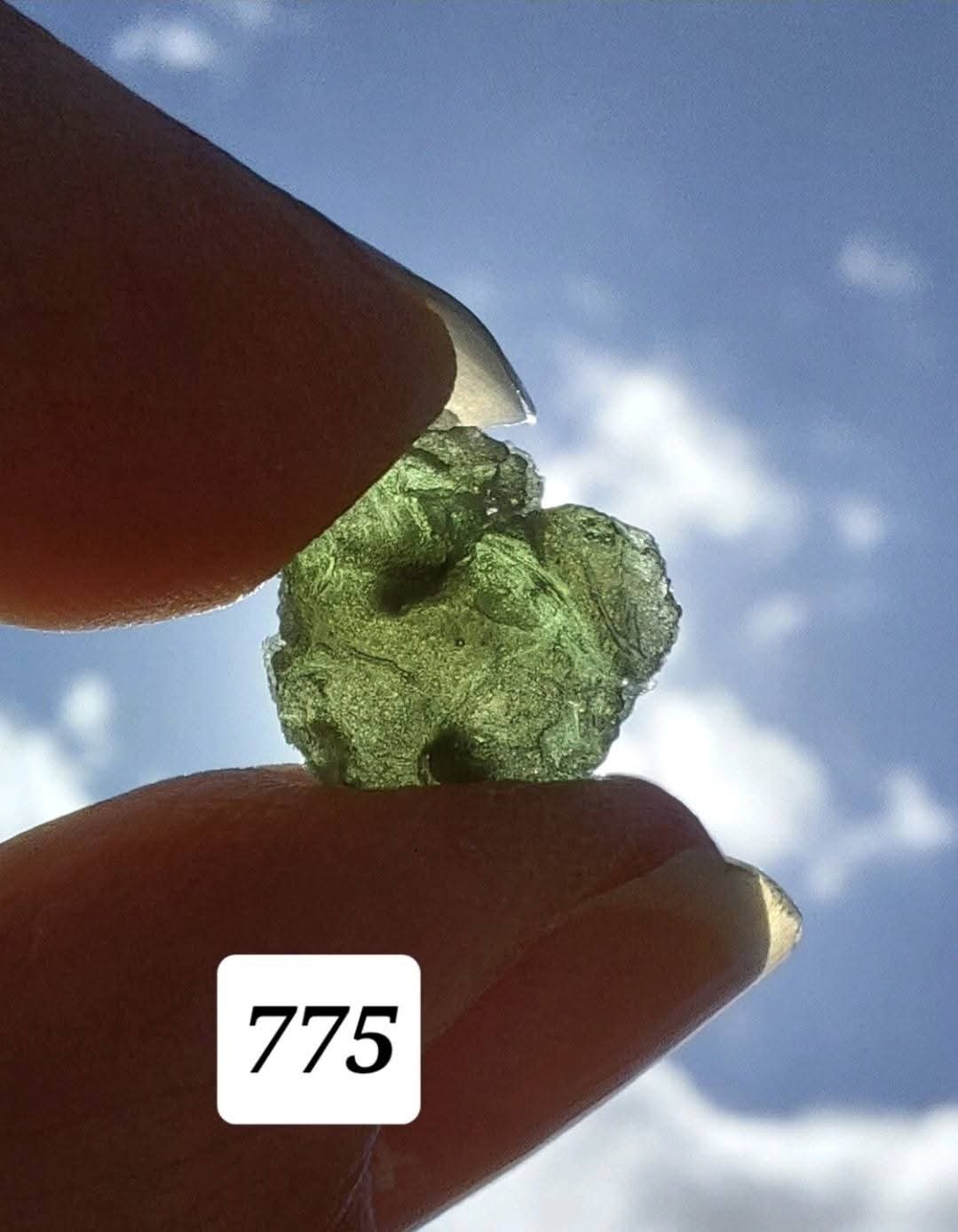 Moldavite Piece, 0.93g, Tektite (Ref: 775)