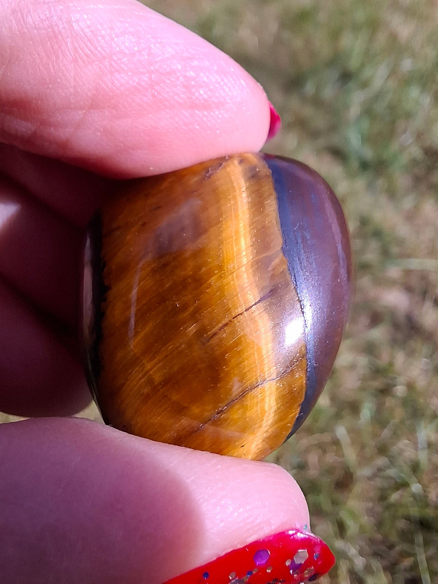 Tigers Eye, Tumble Stone, Crystal (Ref: T135)