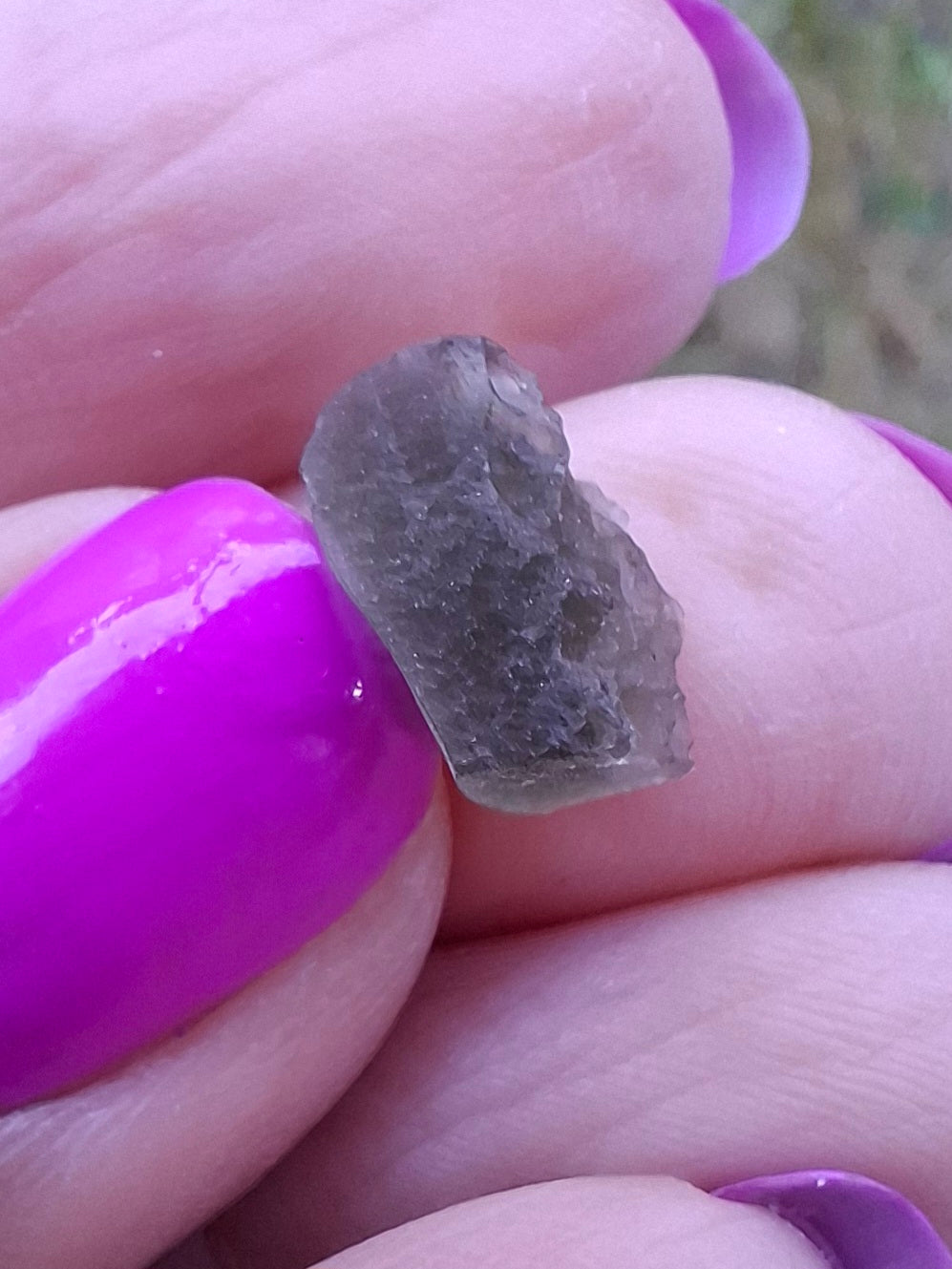 Moldavite Piece, 0.57g, Tektite (Ref: 1439)