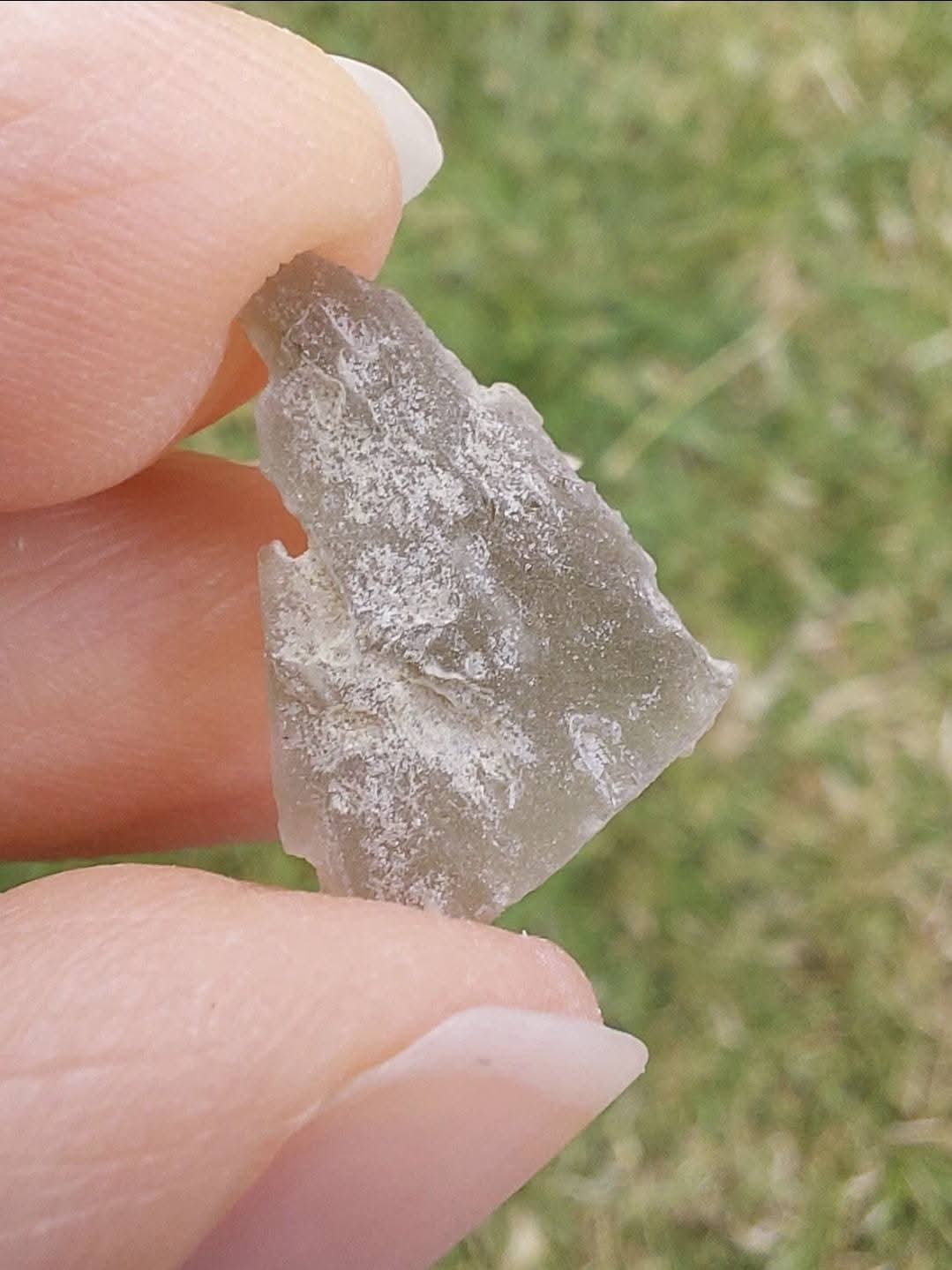 Moldavite Piece, 0.59g, Tektite (Ref: E155)