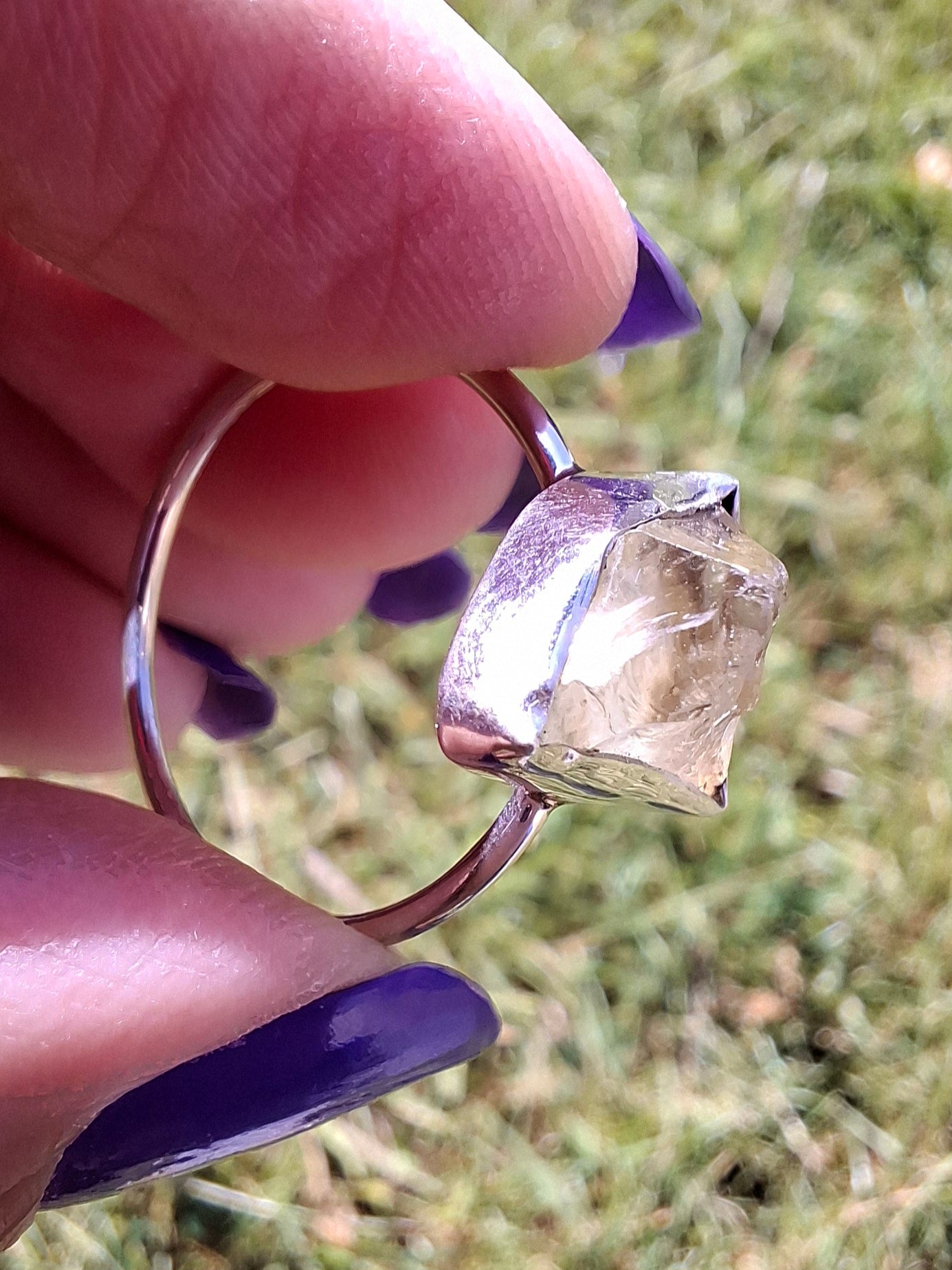 Libyan Desert Glass Ring, size large V, 925 Silver, Tektite (Ref: LR58)