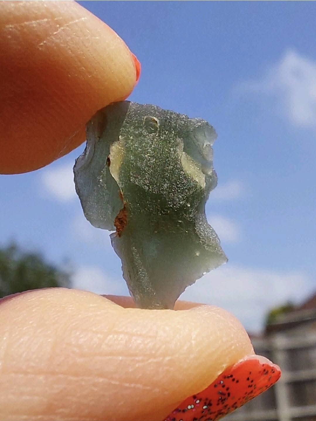 Moldavite Piece, 0.75g, Tektite (Ref: 1124)