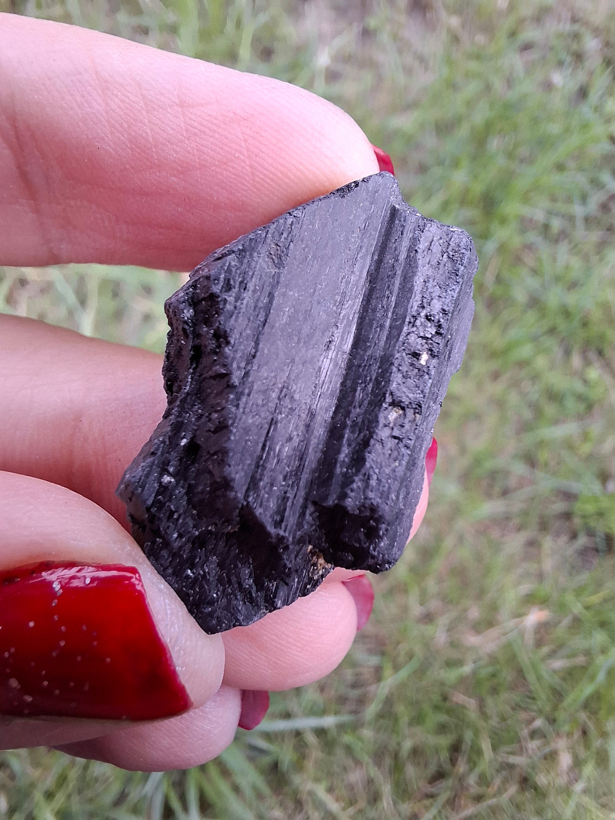 Black Tourmaline RAW, 8.72g, Crystal (Ref: RBT17)