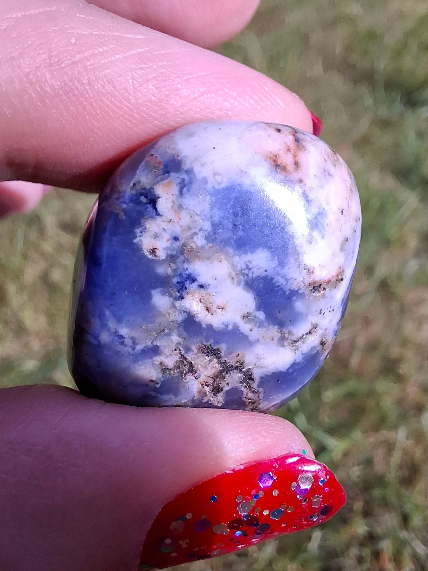 Sodalite, Tumble Stone, Crystal (Ref: T154)