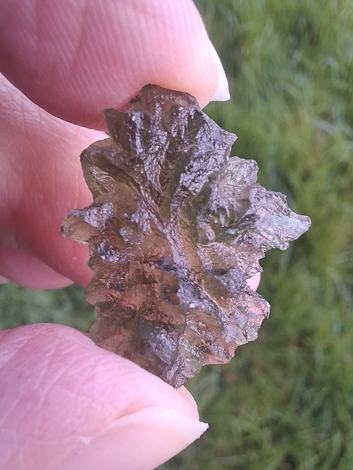 Moldavite Piece, JEZKOVNA BESEDNICE, 2.00g, Tektite (Ref: 1264)