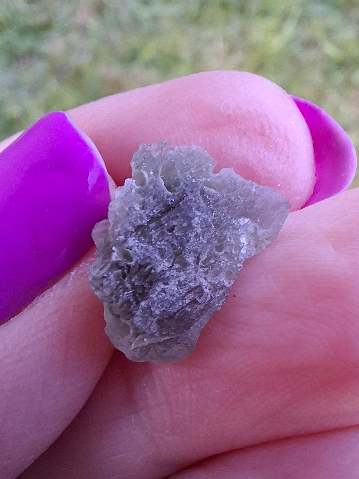 Moldavite Piece, 0.78g, Tektite (Ref: 1451)