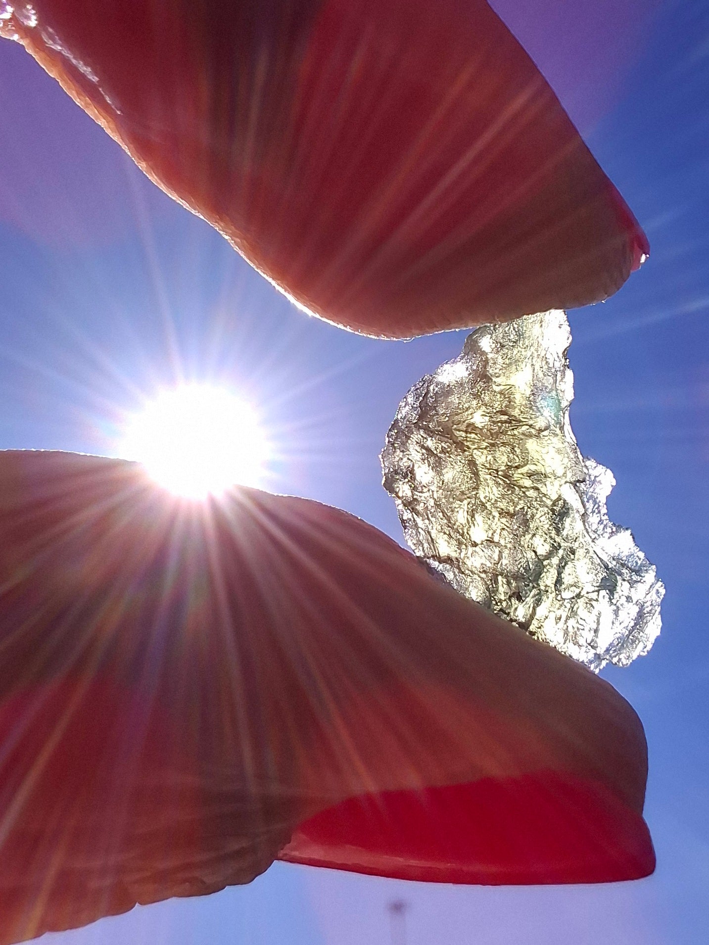 Moldavite Piece, 0.60g, Tektite (Ref: 1403)