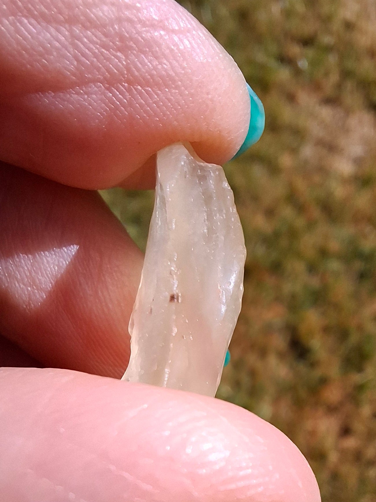 Libyan Desert Glass Piece, 1.90g, Tektite