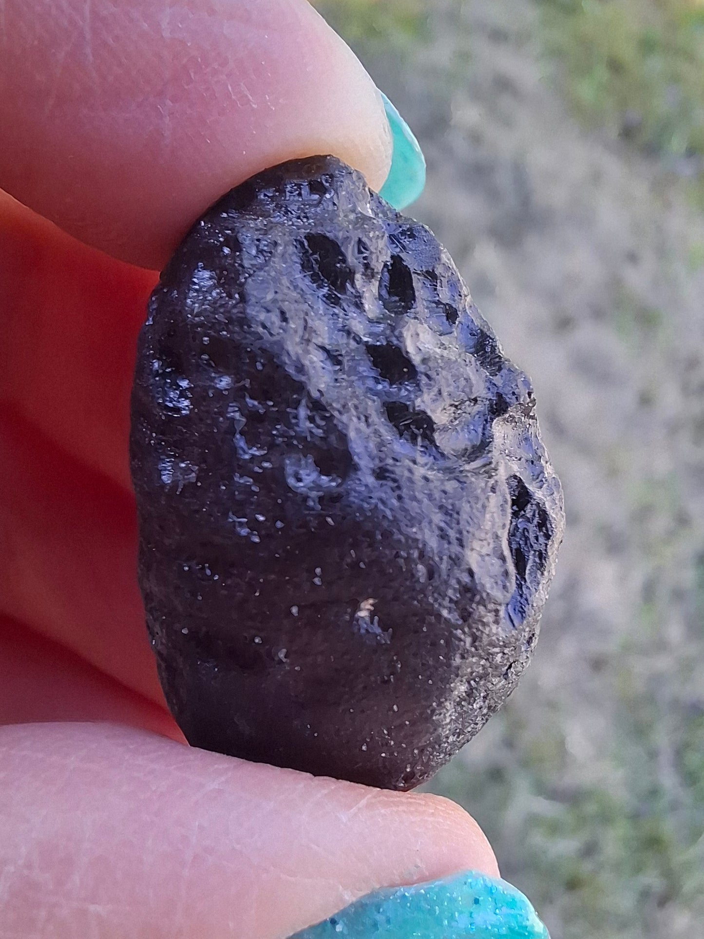 Guang Dong (Chinese), 10.55g, Tektite