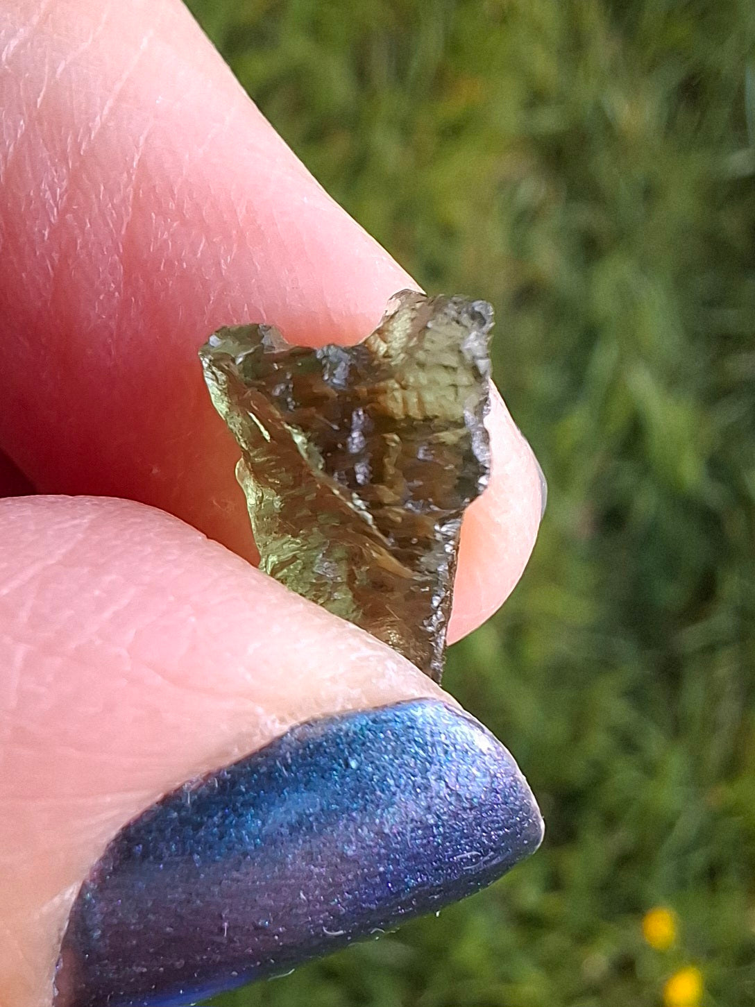 Moldavite Piece, 0.60g, Tektite (Ref: 1385)