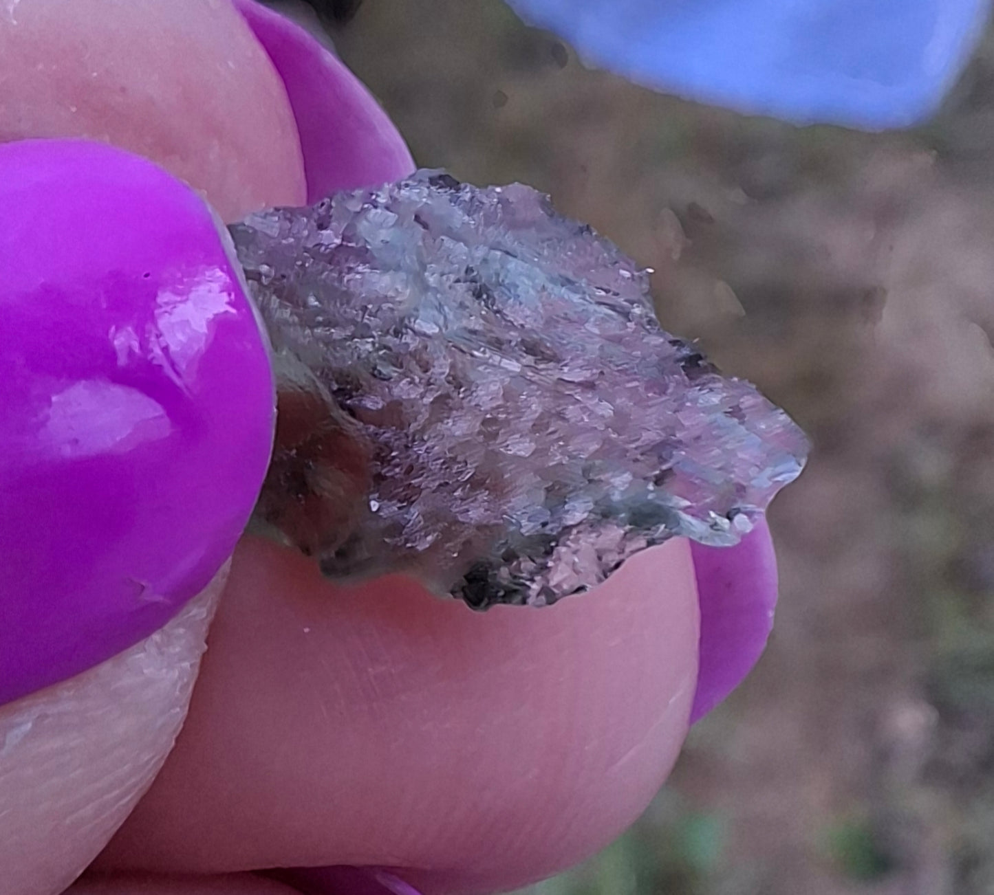 Moldavite Piece, 0.43g, Tektite (Ref: 1435)