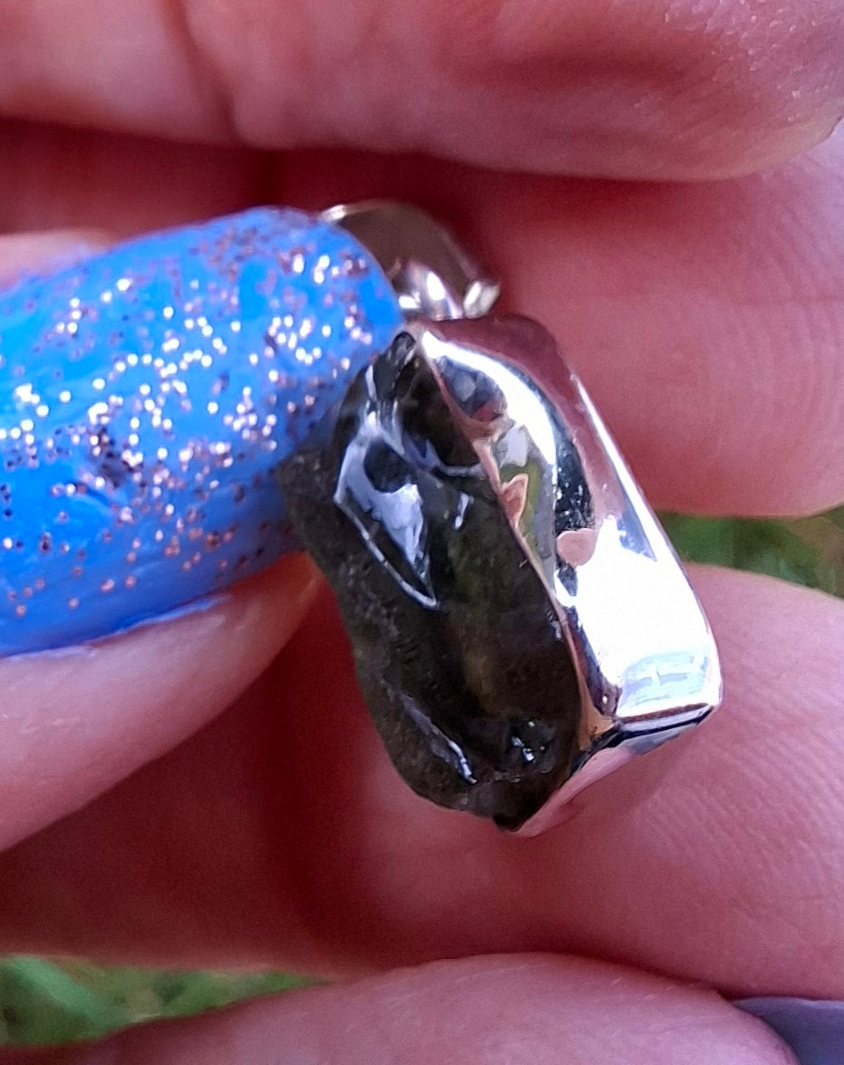 Moldavite Pendant, 925 Silver, Tektite (Ref: P31)