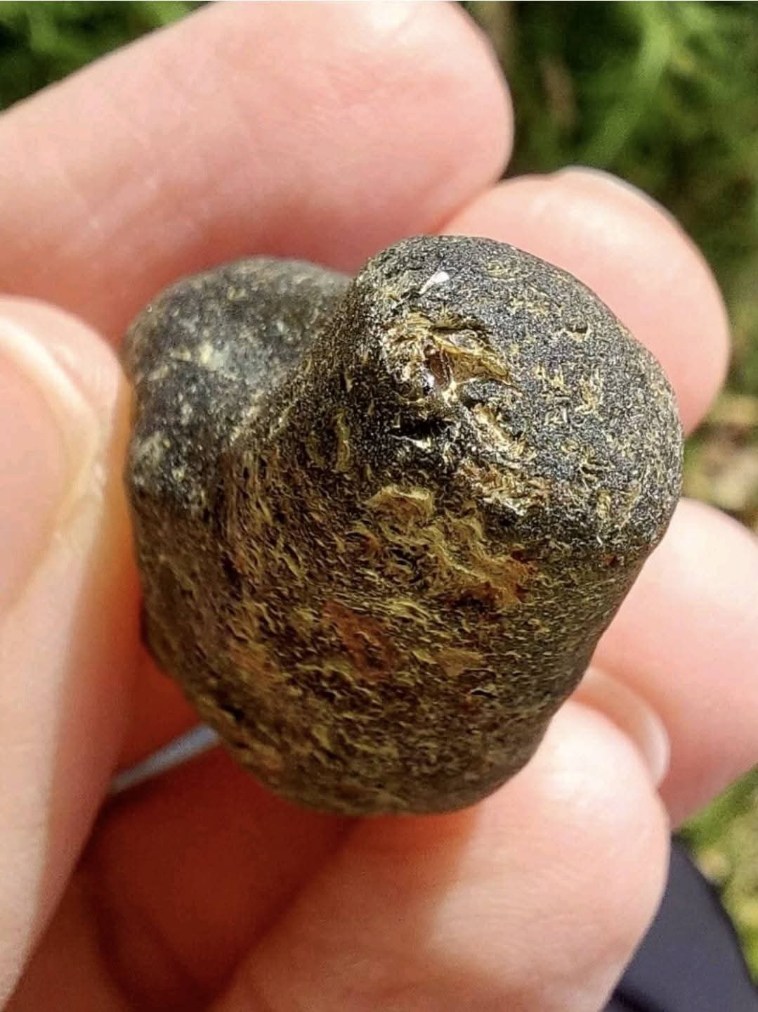 Moldavite Piece, CHLUM FIELD, 15.77g, Tektite (Ref: 1045)