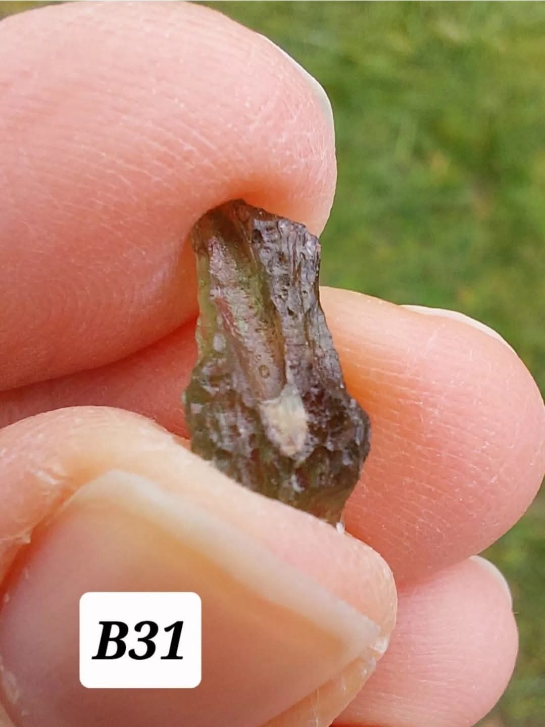 Moldavite Small Piece, 0.43g, Tektite (Ref: B31)