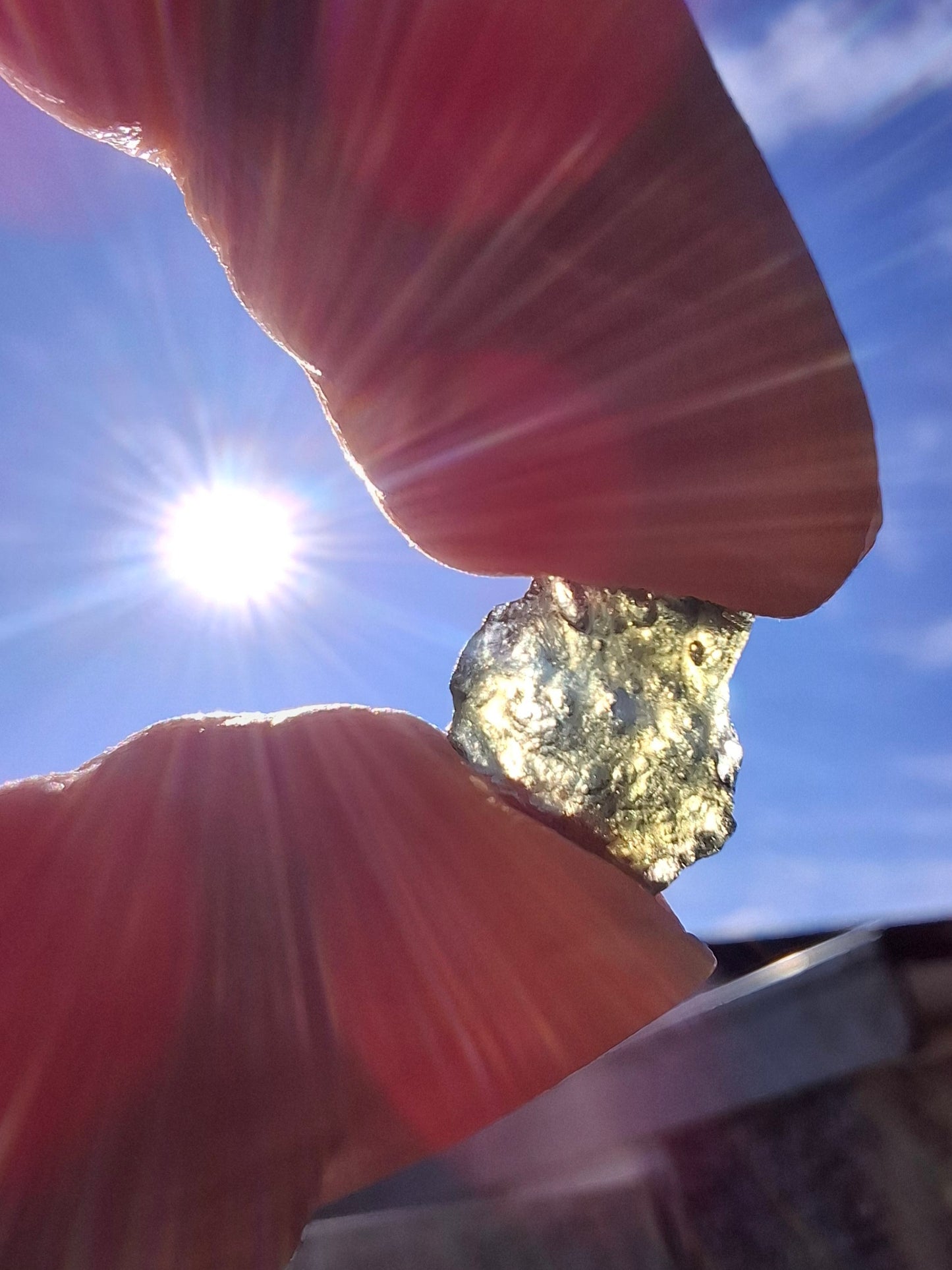 Moldavite chip Bundle, 1g, 4 pcs, Tektite (Ref: MB32)