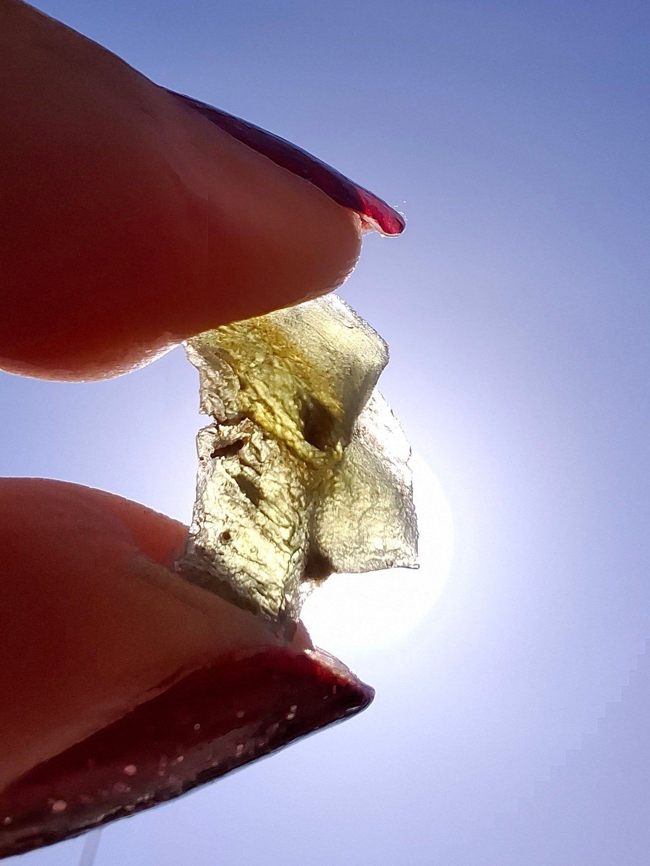 Moldavite Piece, 0.75g, Tektite (Ref: 1483)