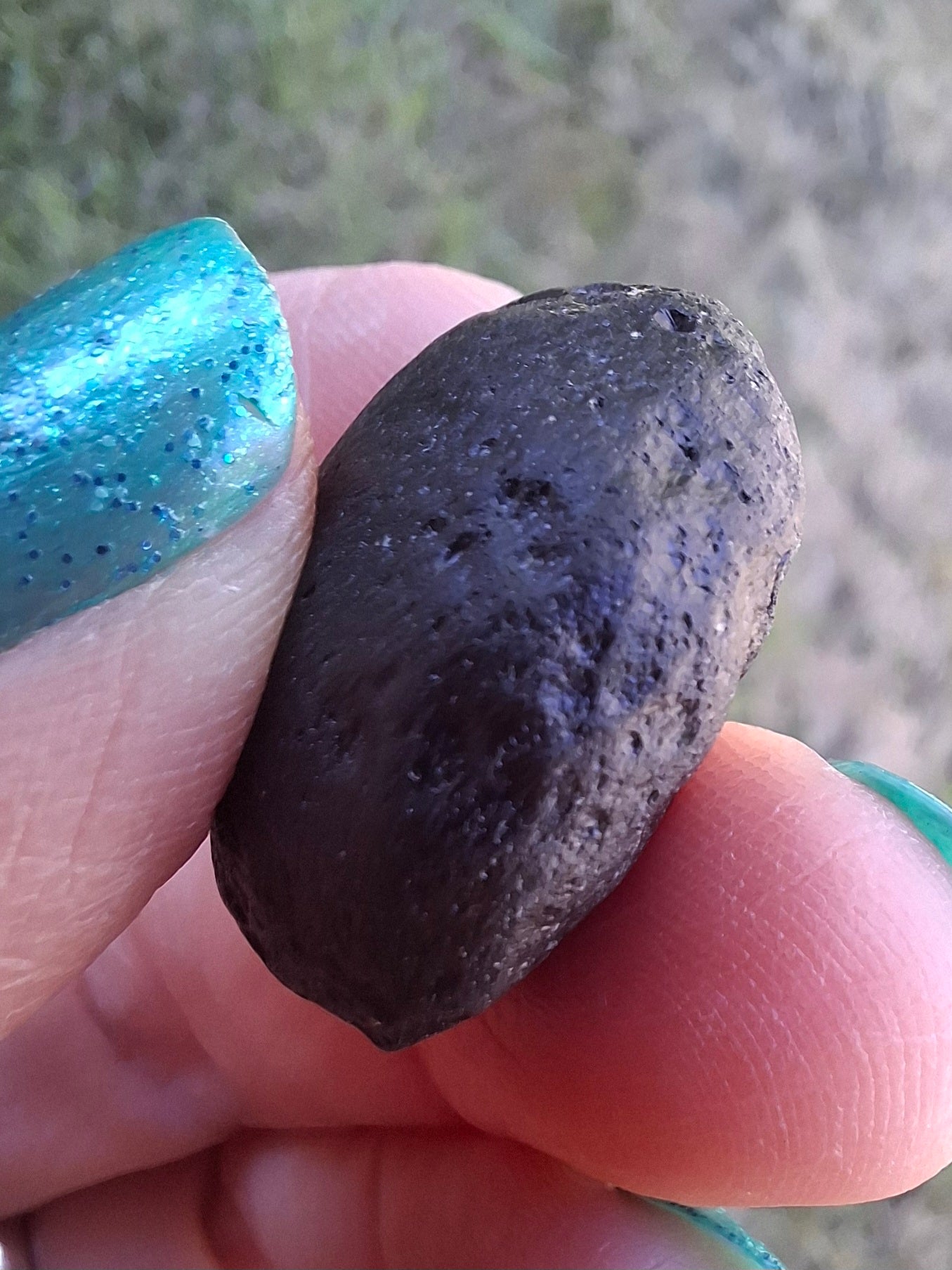 Philippinite (Rizalite), 9.24g, Tektite