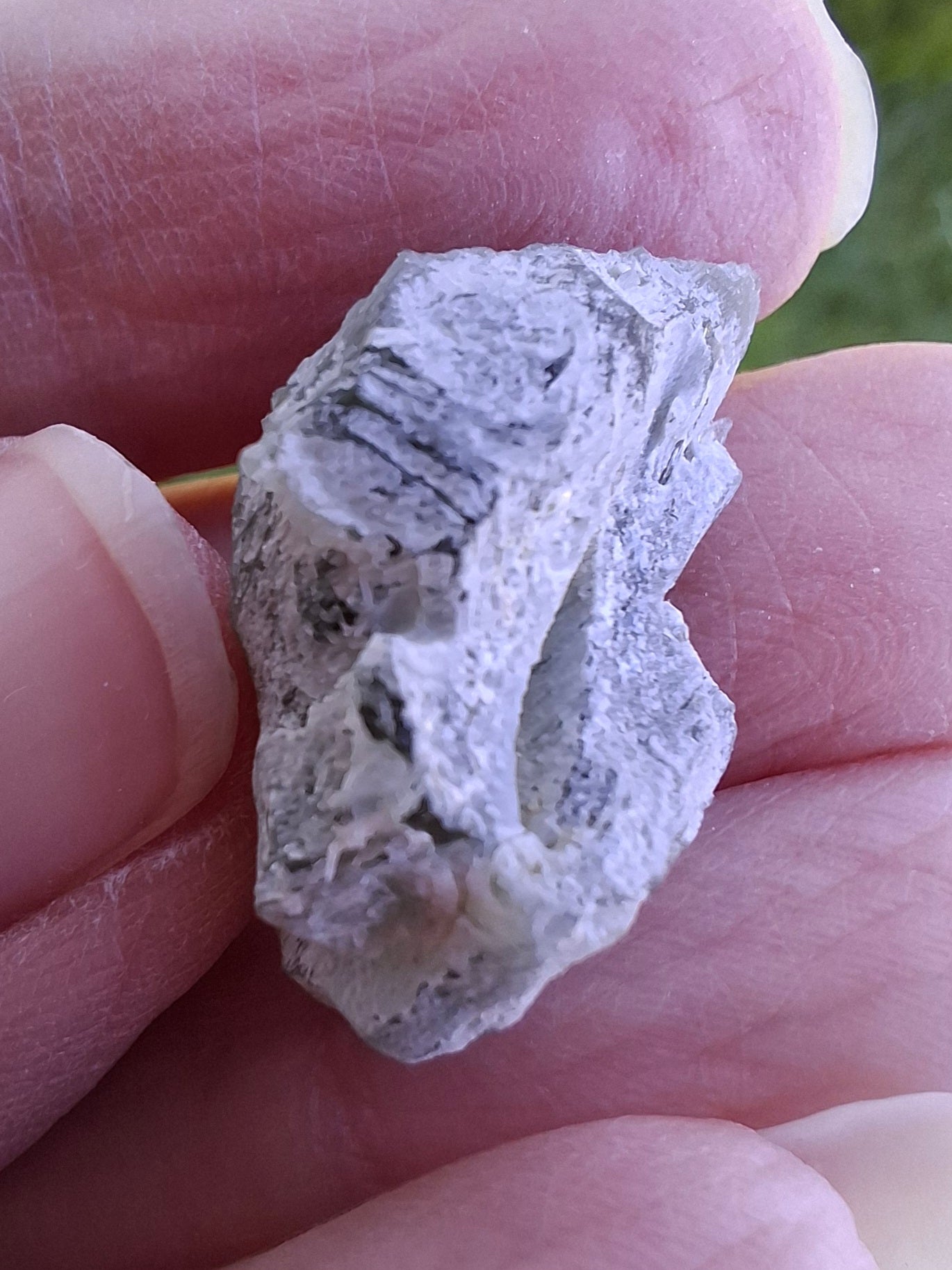 Moldavite Piece, SNOWFLAKE, FROSTED, BARTOCHOV, 4.00g, Tektite (Ref: 1367)
