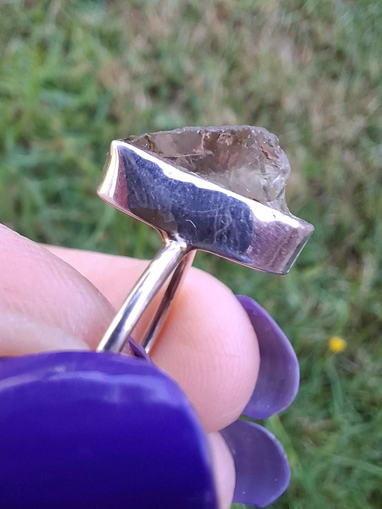 Libyan Desert Glass Ring, size large V, 925 Silver, Tektite (Ref: LR55)