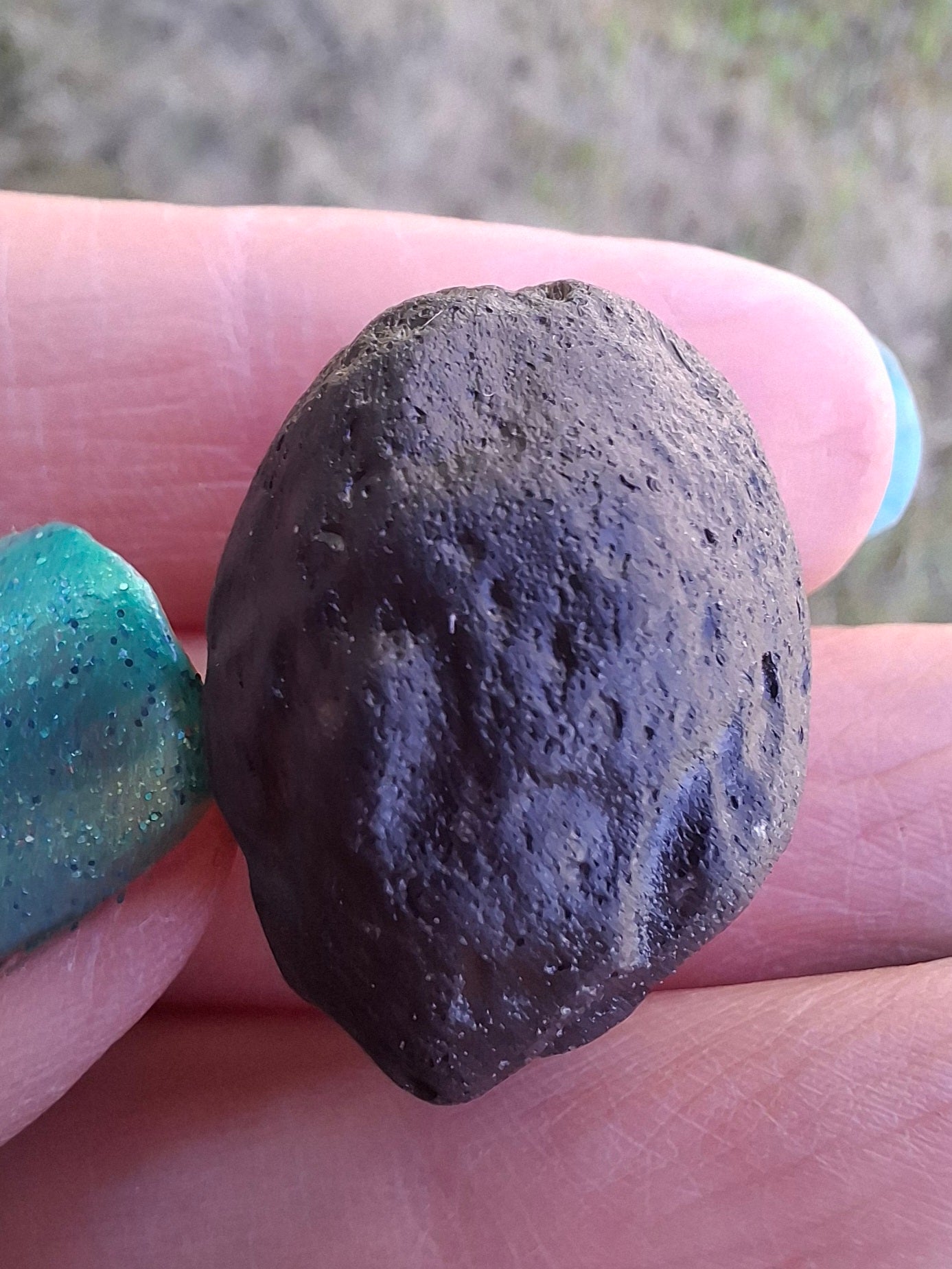 Philippinite (Rizalite), 11.31g, Tektite