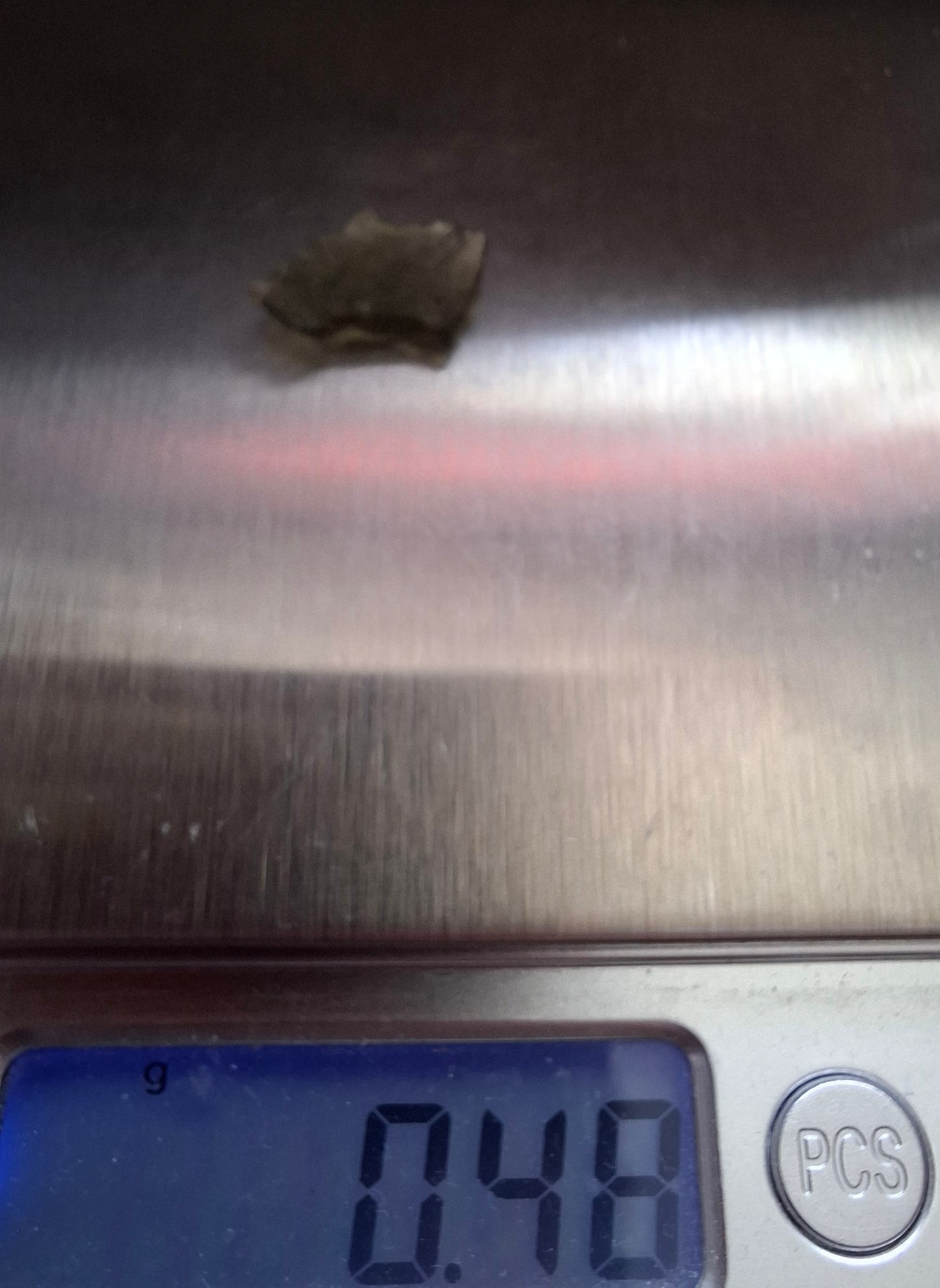Moldavite Piece, 0.48g, Tektite (Ref: 1480)