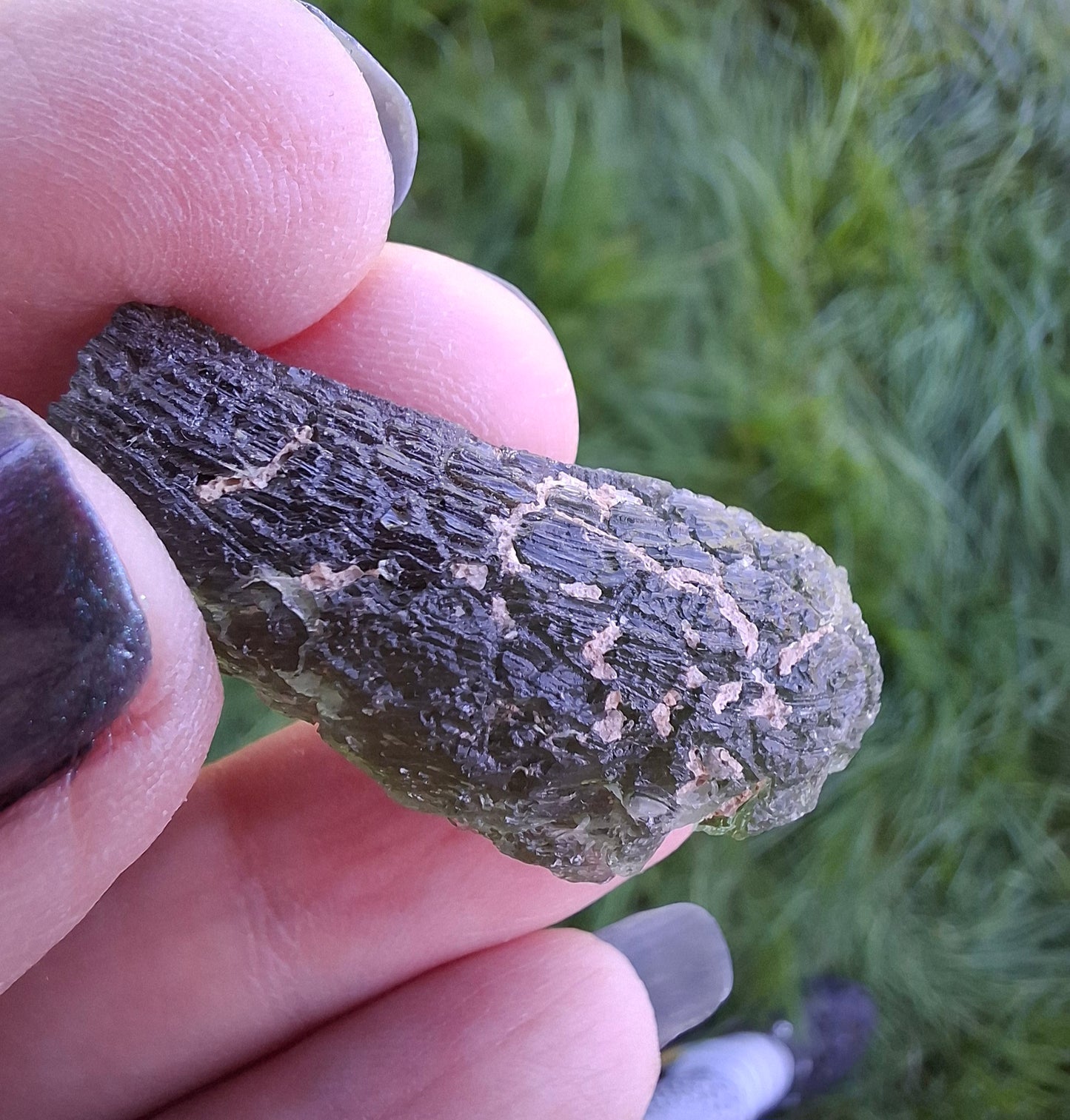 Moldavite Piece, NESMEN, 8.04g, Tektite (Ref: 1377)